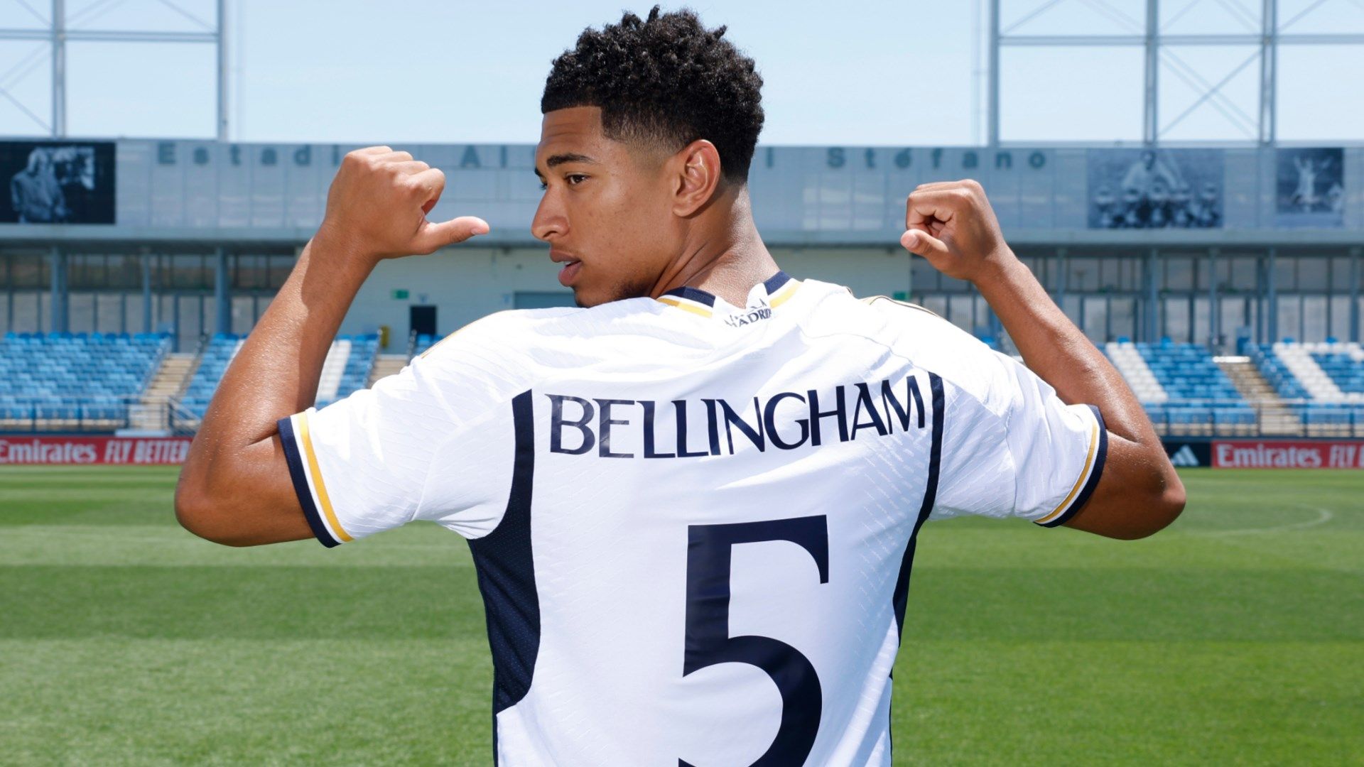 レアル・マドリーでジダンら着用の5番を背負うベリンガム「彼と同じ