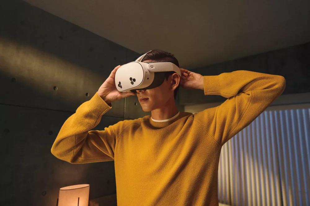 Metaの新型VR/MRヘッドセット「Meta Quest 3S」128GBモデル48,400円