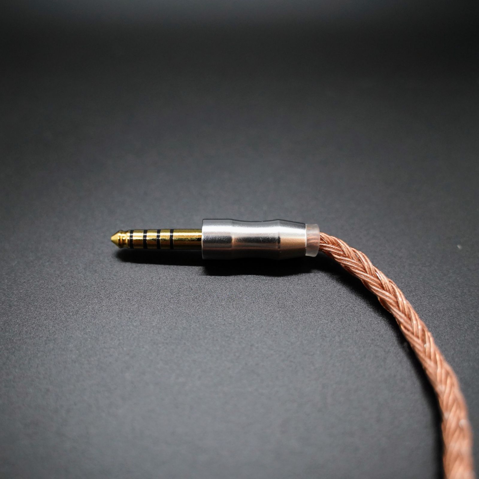 1点のみ】16コア 7N高純度単結晶銅 メッキ無 C IEM 2Pin/4.4 【公式通販】