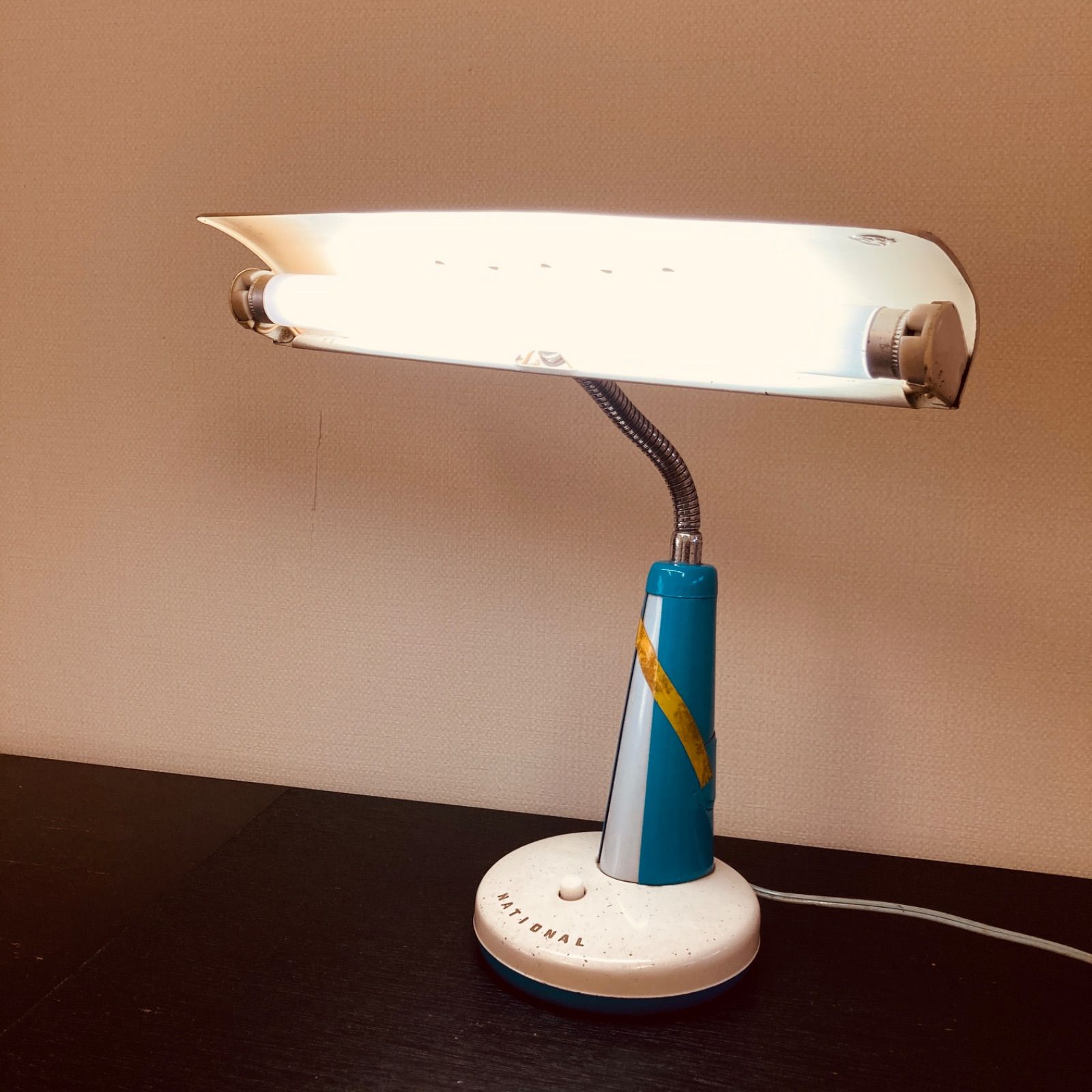 昭和レトロ ナショナル 蛍光灯スタンドライト ミズイロ - メルカリ