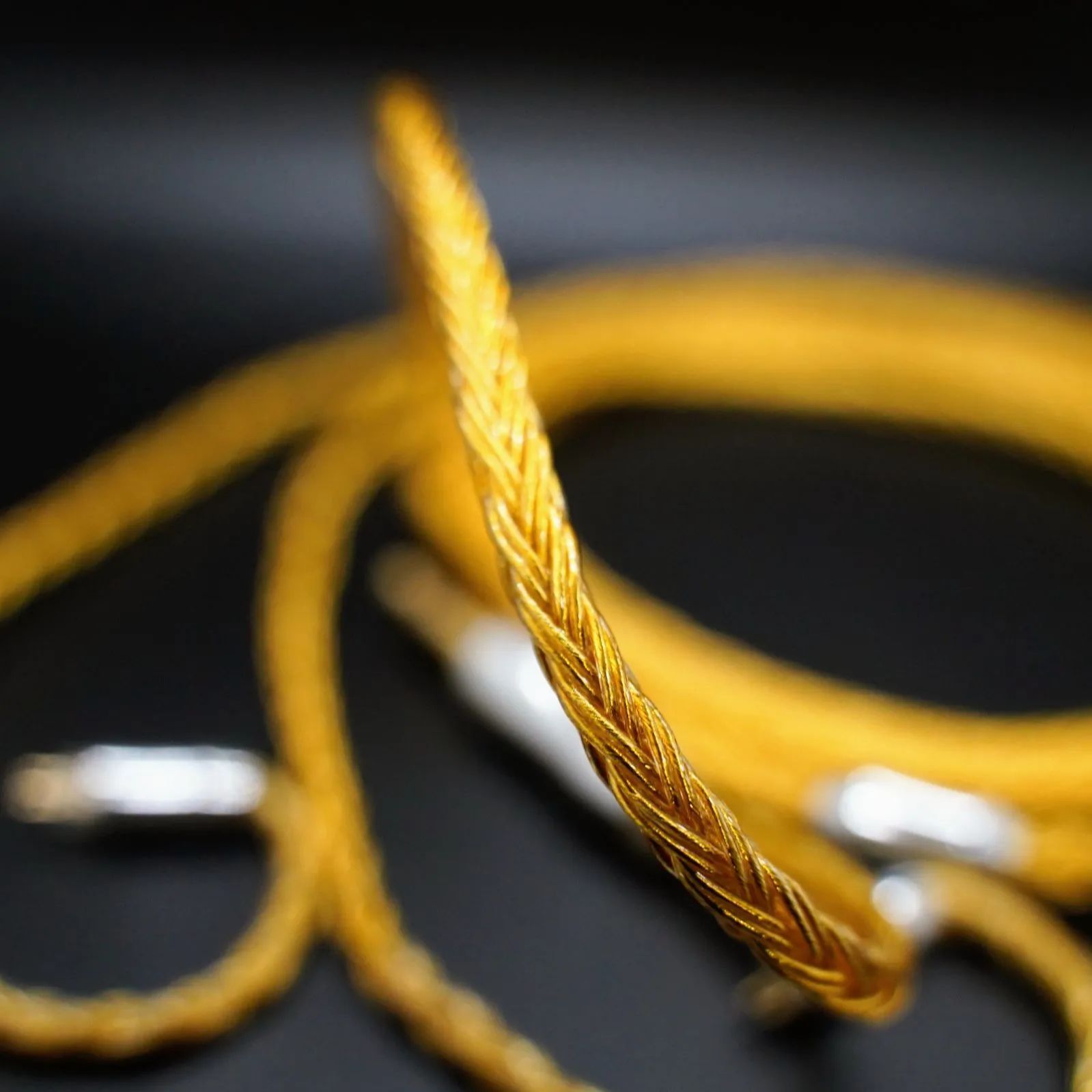 超高評価!最高スペック16芯 超希少金メッキケーブル 膨張式mmcx/4.4mm