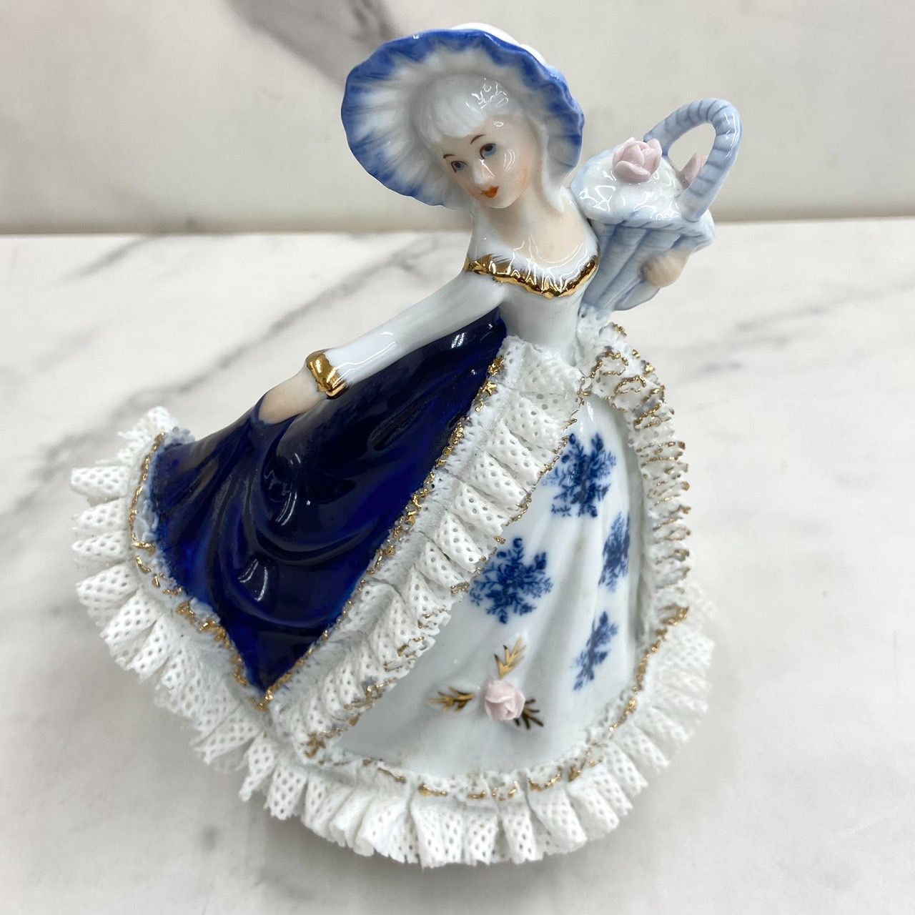 瀬戸焼 レース ドール オルゴール レース人形 ブーケ 陶器 置物