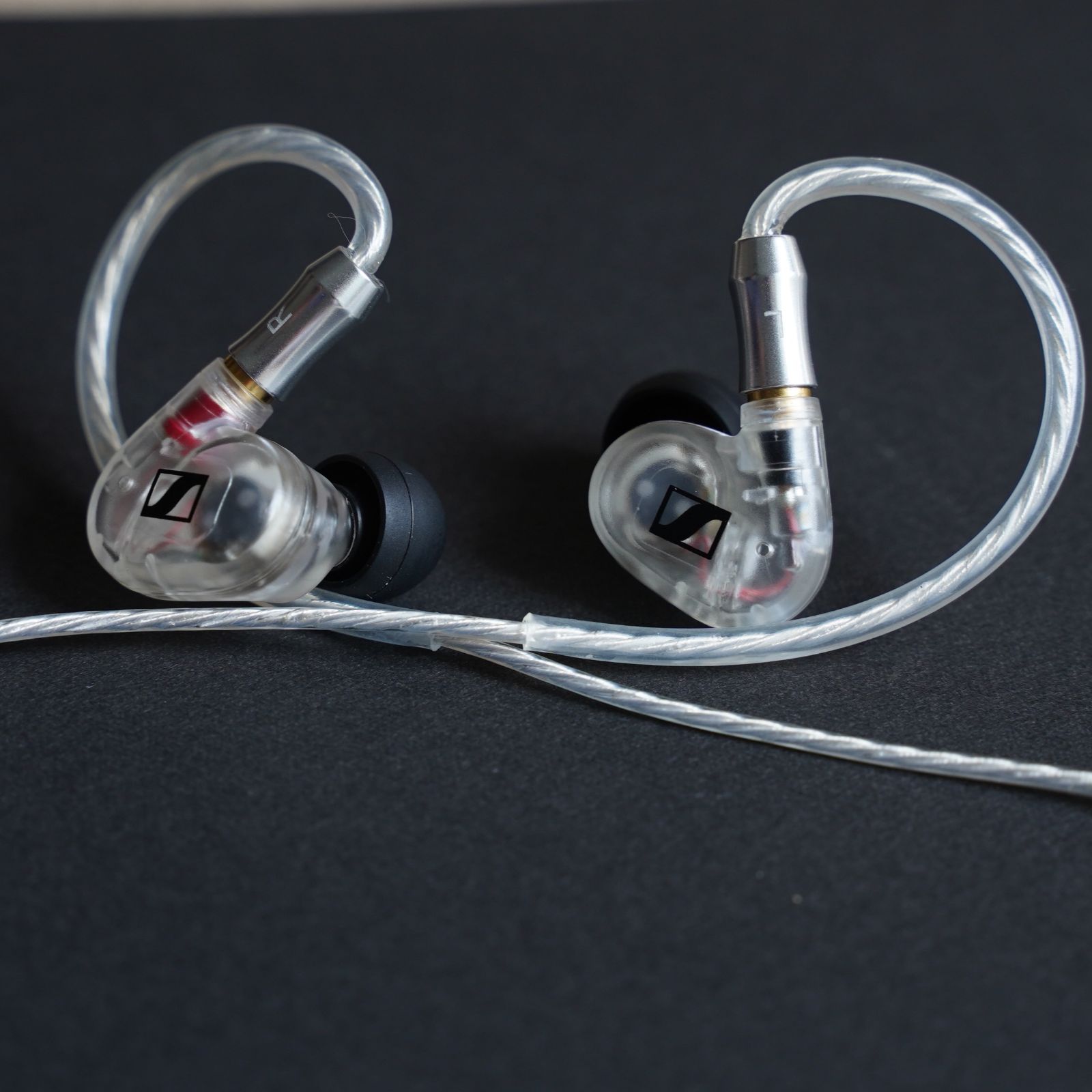 最高峰グレード 7N超冷凍製単結晶銅銀メッキ最高ケーブル IE500/4.4mmL