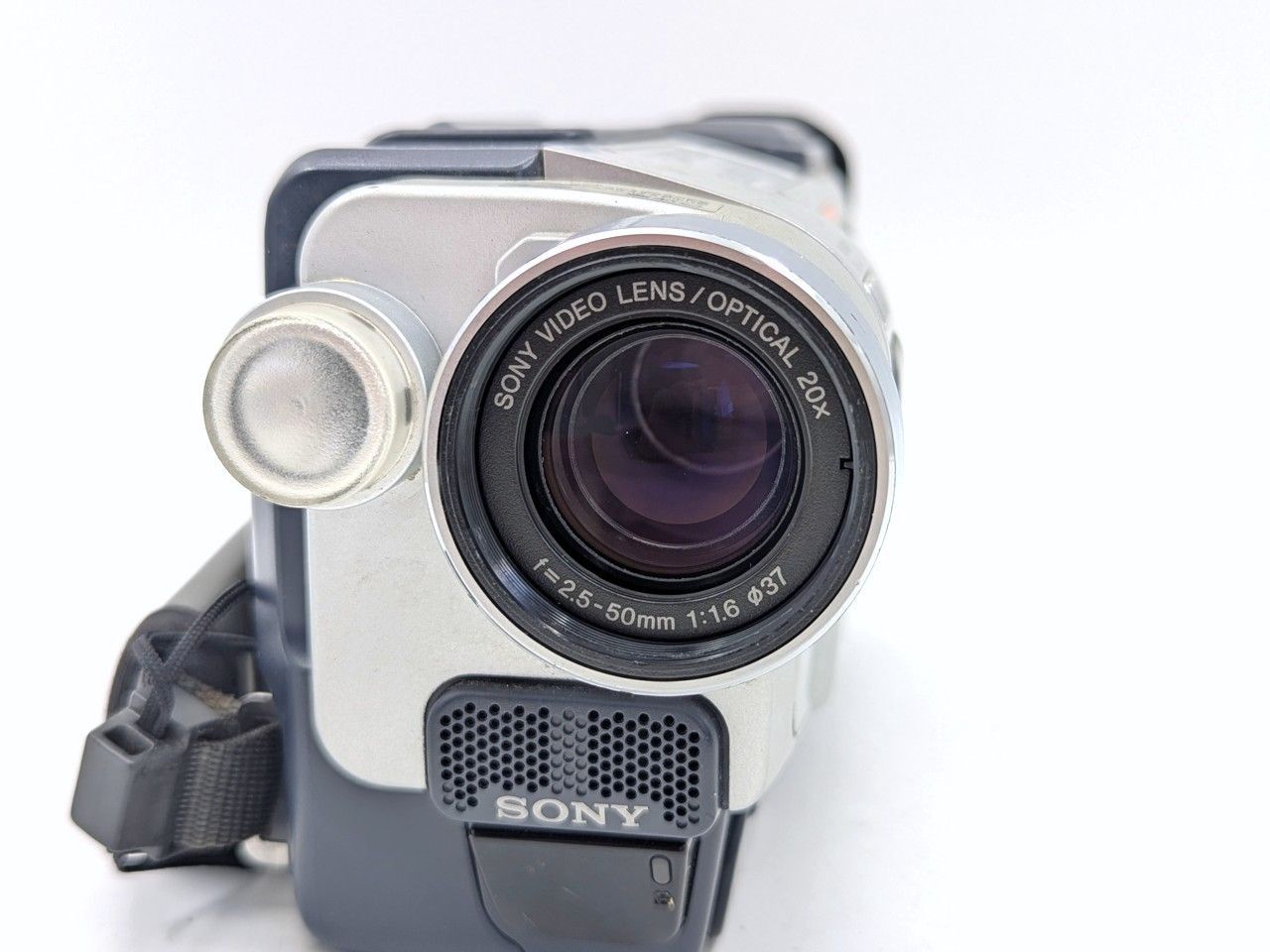 8mmテープのダビングに！ SONY ソニー ビデオカメラ CCD-TRV106 7日間