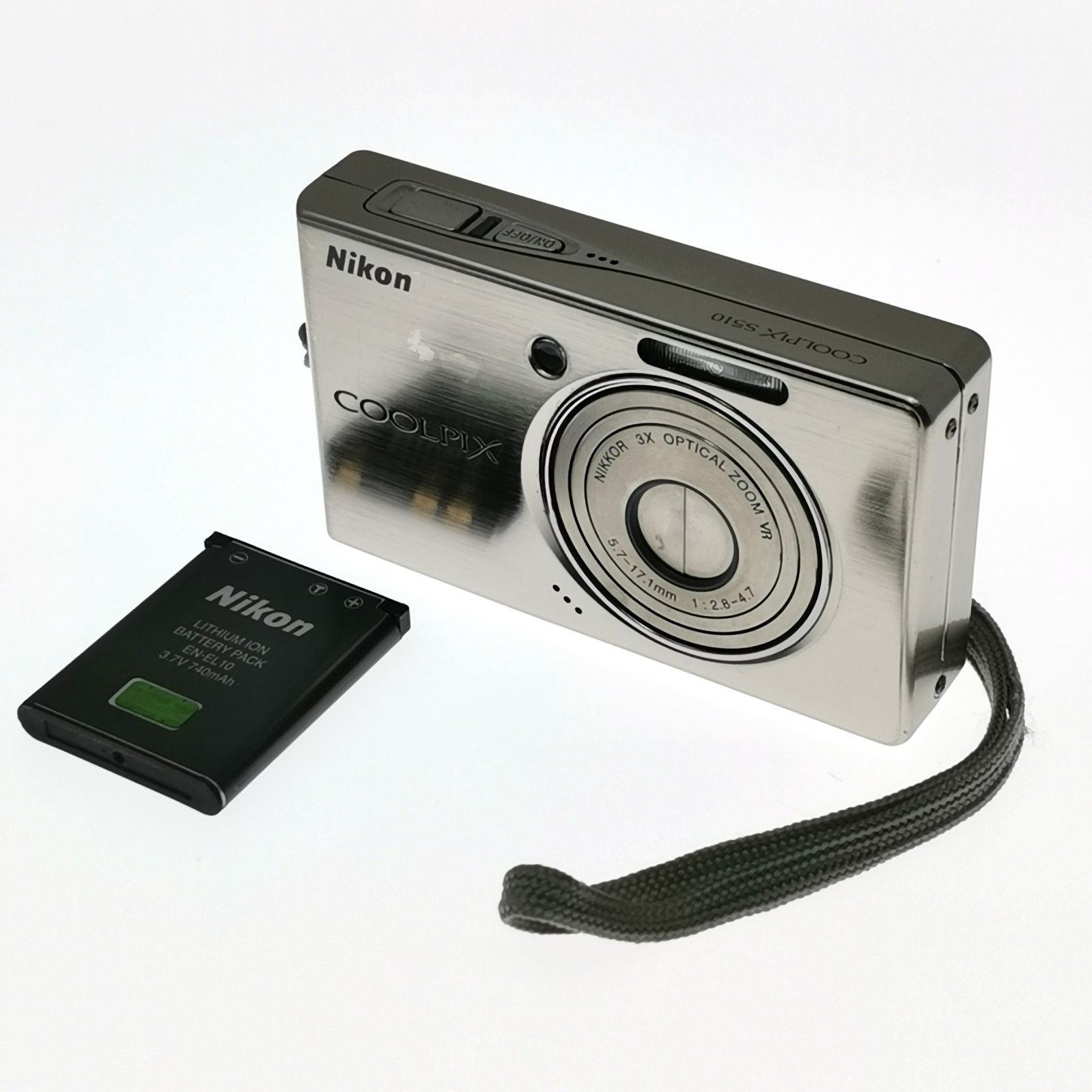 ニコン coolpix s510 シルバー デジカメ 充電器ないため動作未確認