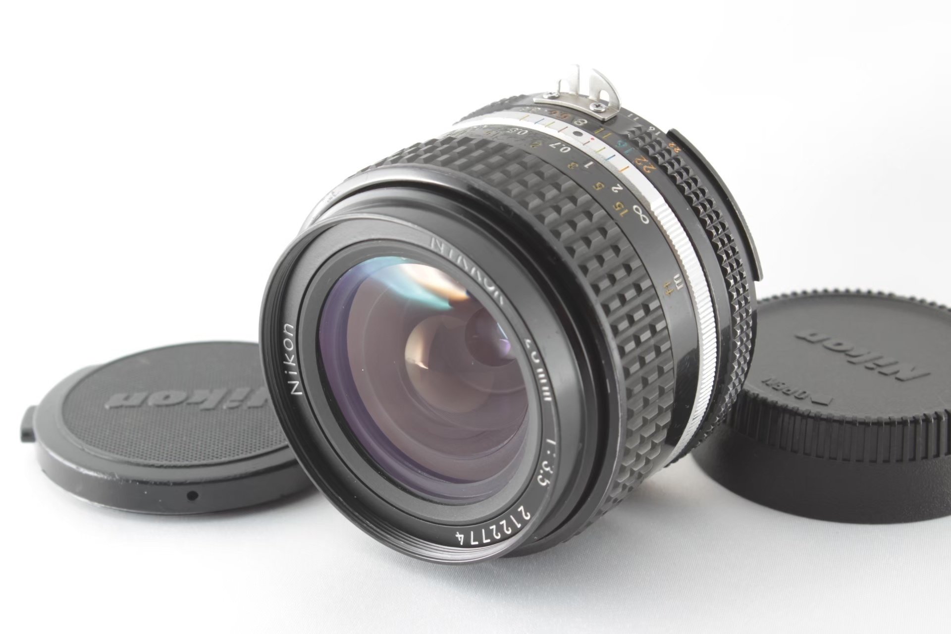 Nikon Nikkor 28mm F3.5｜フリッパーズ・ガイド