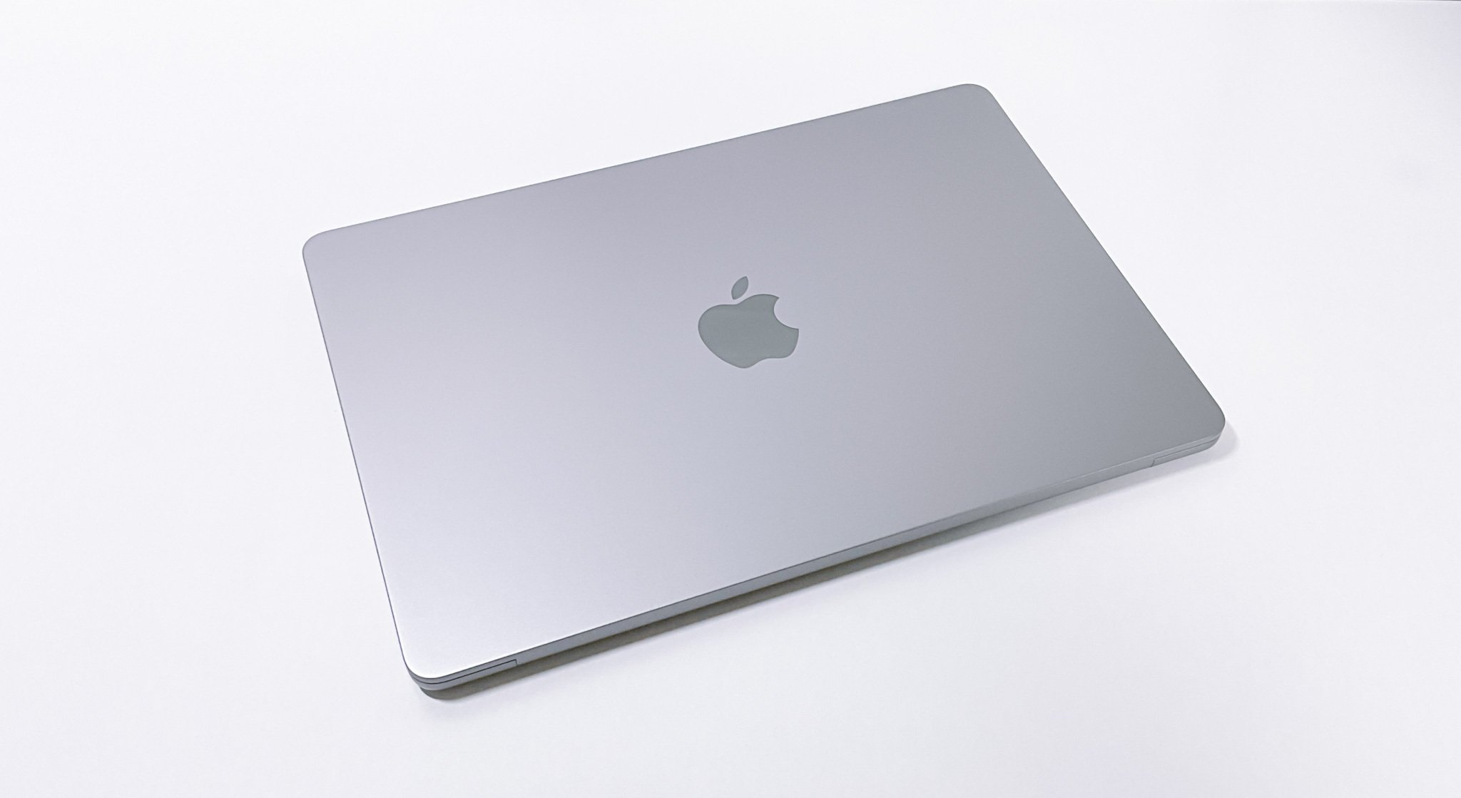 小話】MacBookの色についてただ感想するだけ｜MtOjiisan