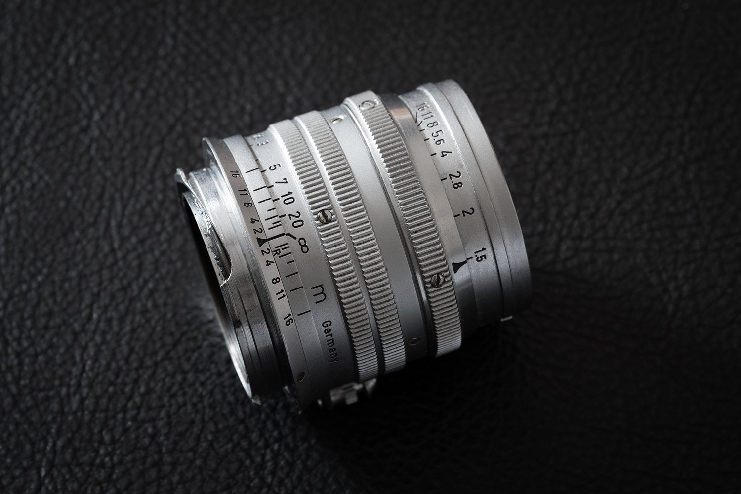 LEITZ SUMMARIT f1.5/50mm｜藤井智弘