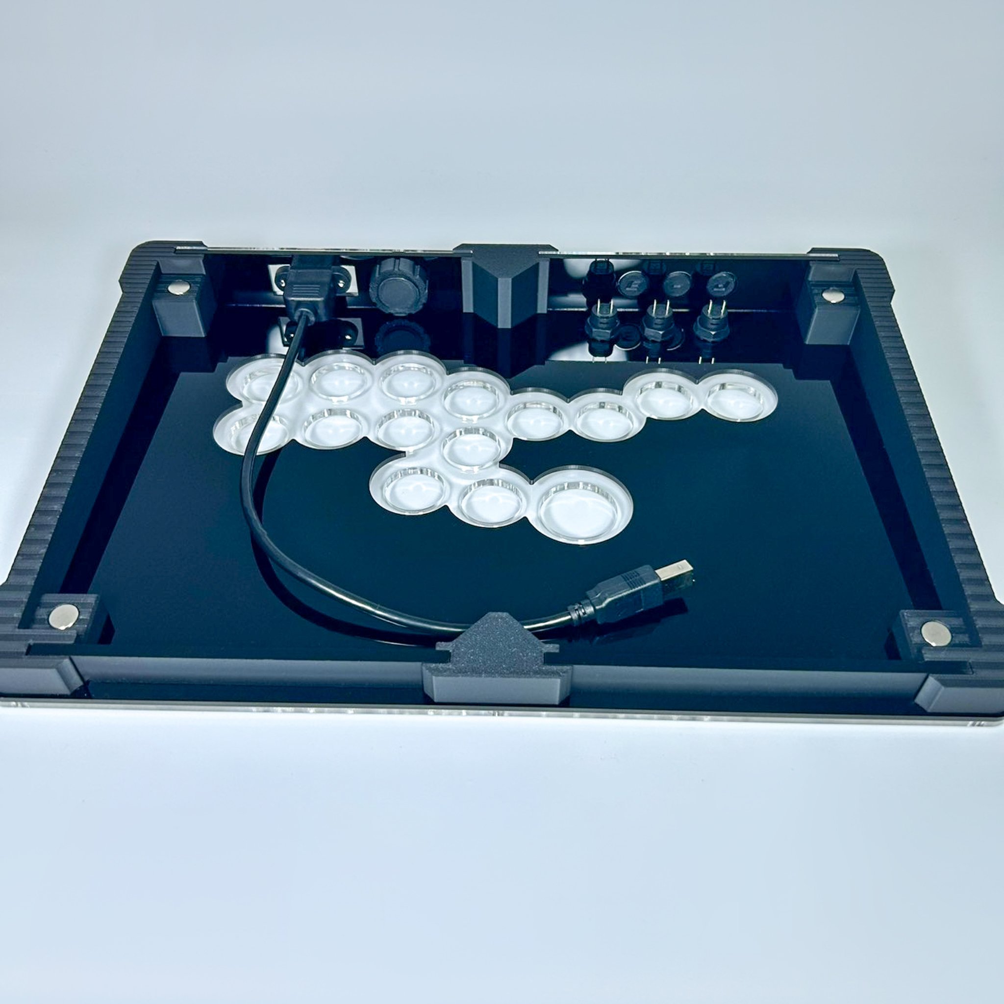 レバーレス薄型傾斜化キット組立解説｜ぴくるす@アケコン工房