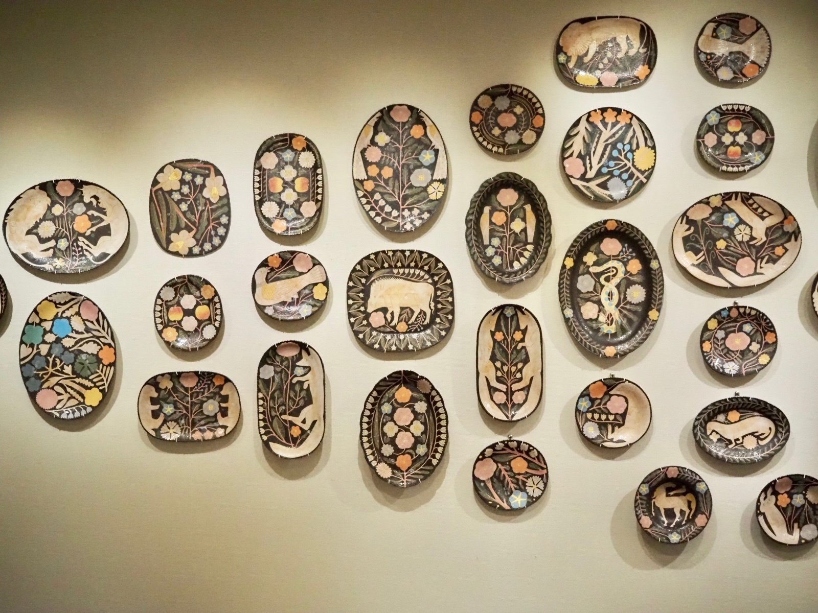 読んだ本の話＋α】陶芸家・鹿児島睦さんが生み出す、今まで見たことが