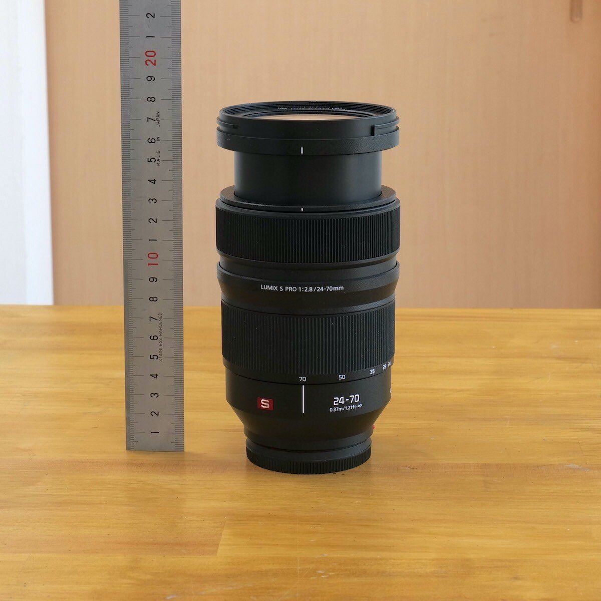 もし無人島に、1本しかレンズを持っていけないならば【LUMIX】24