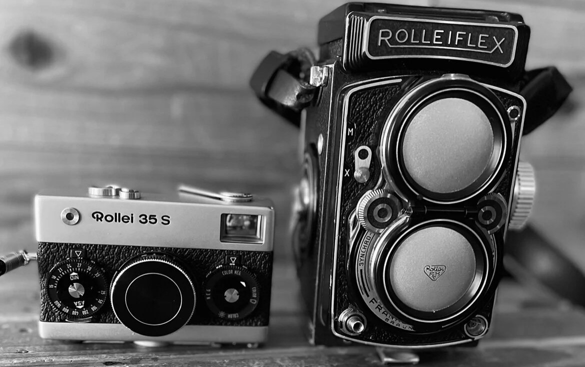 70年前の二眼レフカメラ・ローライフレックスで草花を接写する〜中判