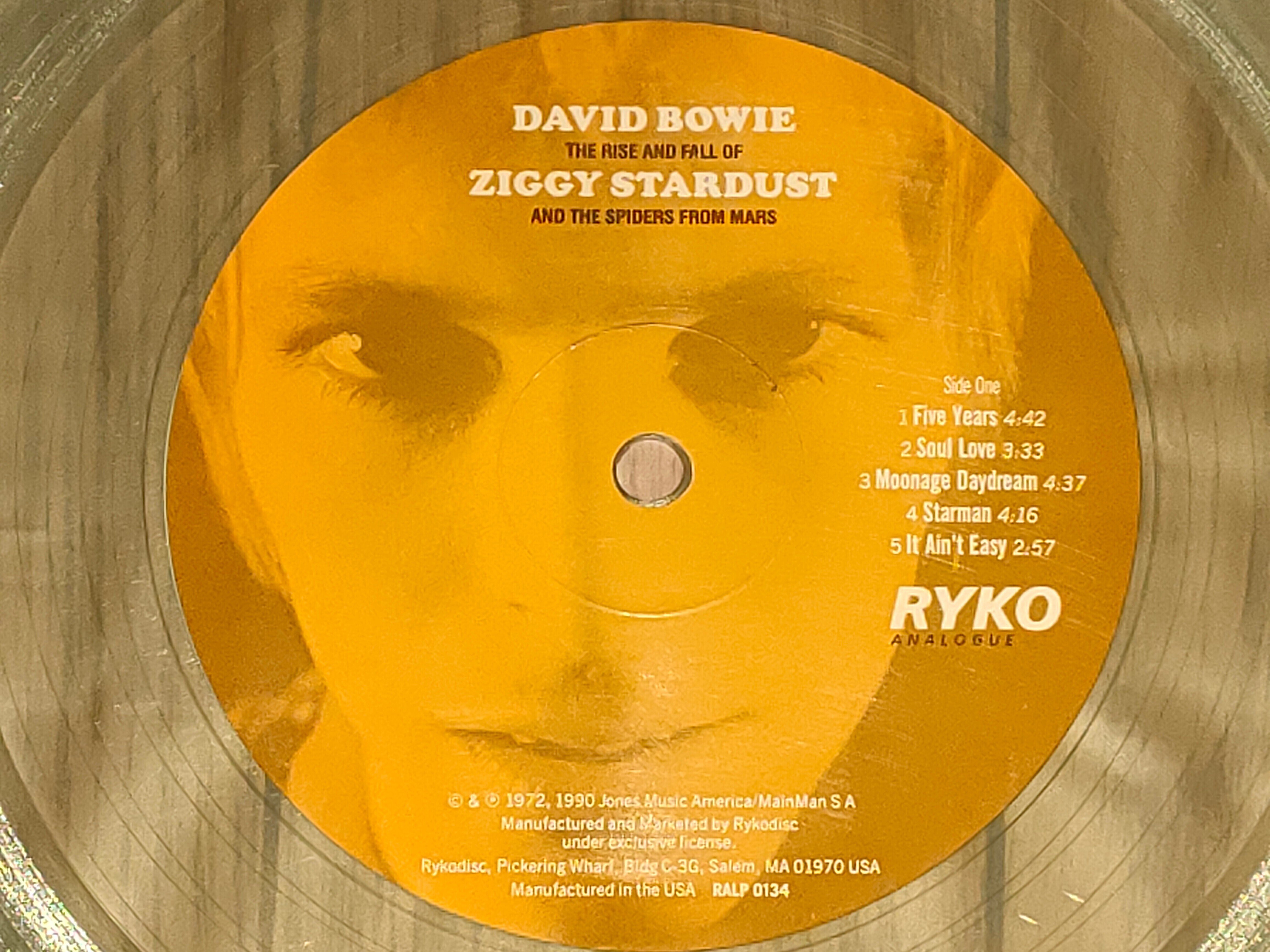 Ziggy Stardust】(1972) David Bowie 美しき異星人による華麗なロック