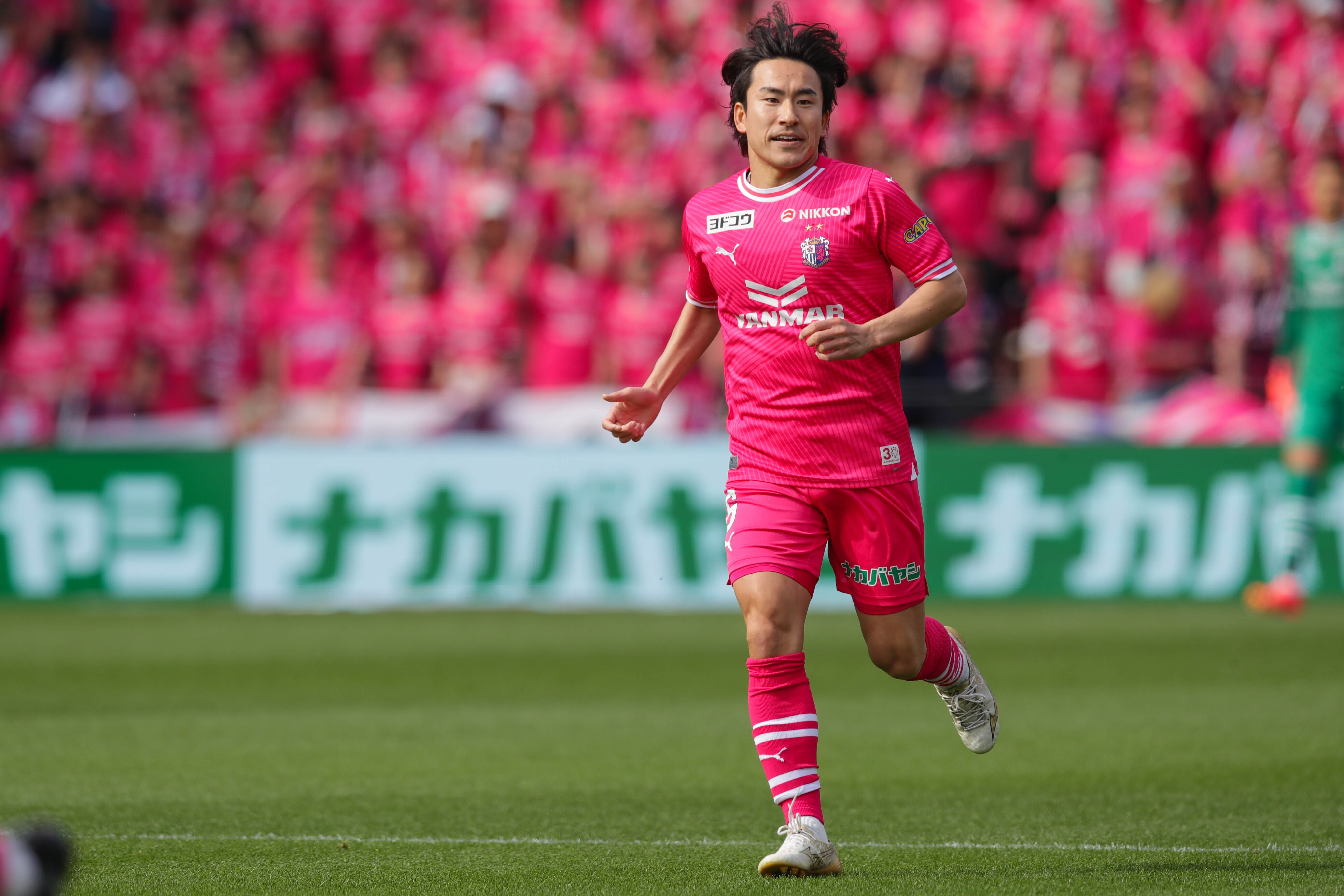 CROSS OVER Vol.8 セレッソ大阪 登里享平選手】もう1回、2回と大きく