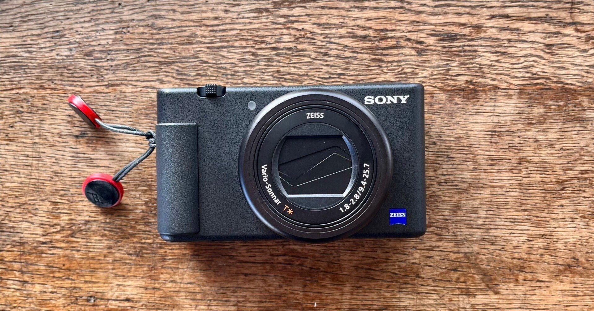 2025年でも唯一無二。ZV-1の魅力を伝えたい。｜kenji sato