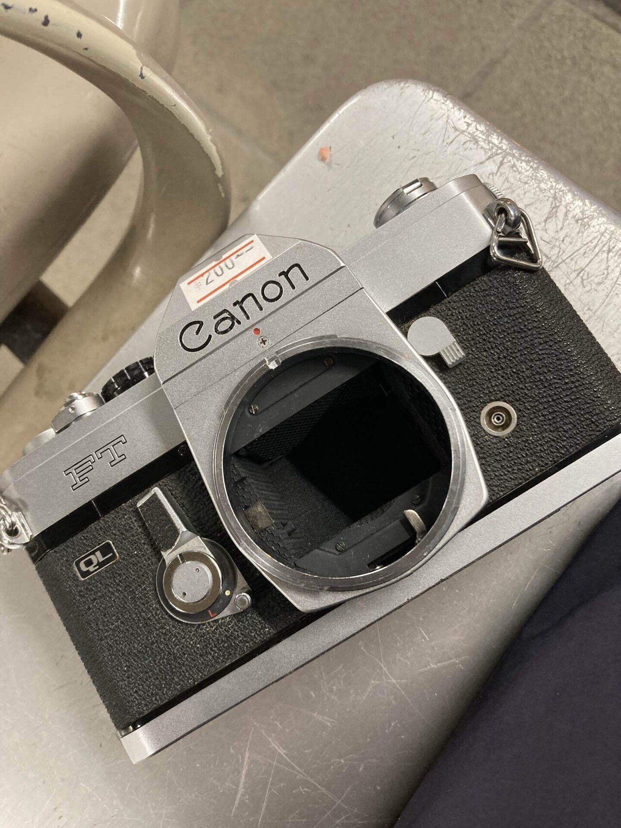 飲み会の勢いで200円でCanon FT QLを買った話｜黒猫デル太