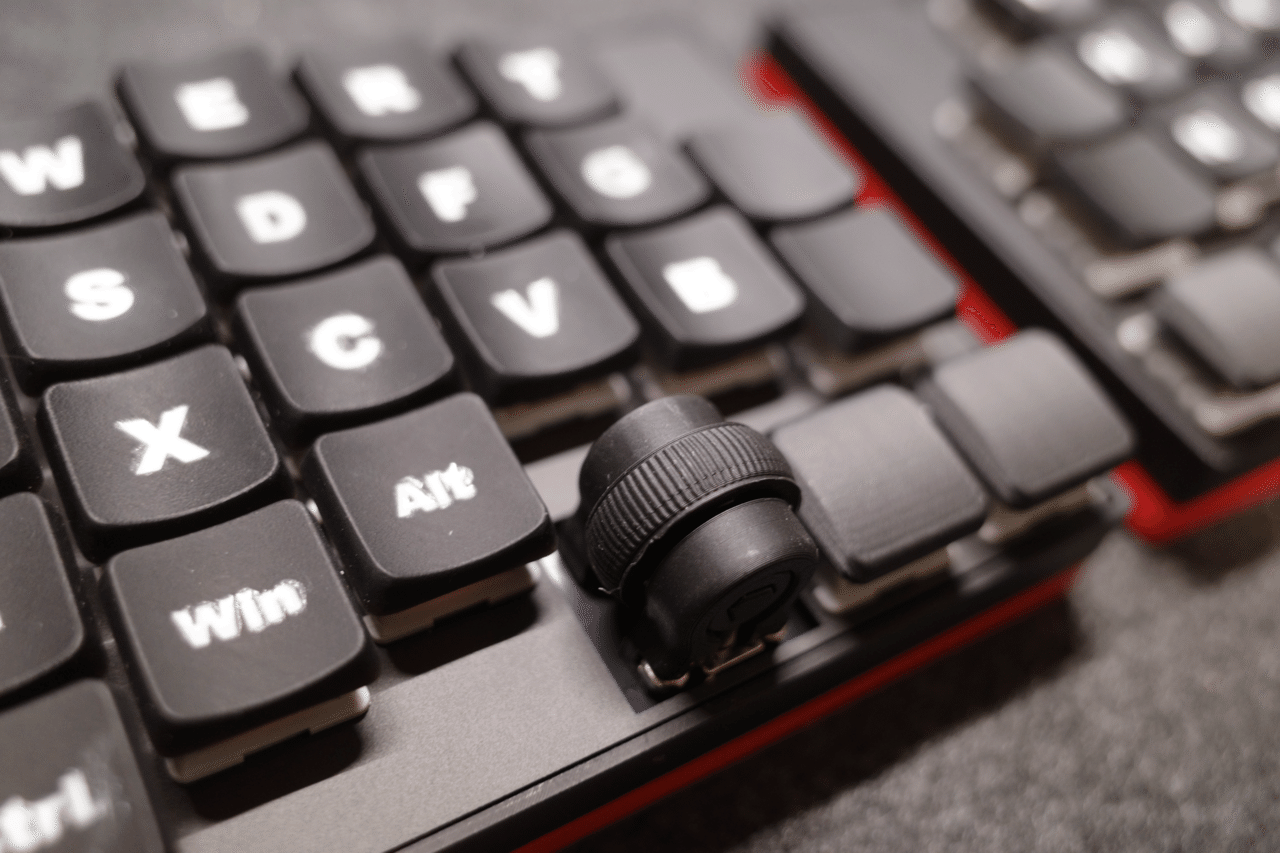 狭ピッチでCoolなキーボード KUKEY42を組み立てた記録｜おぐ