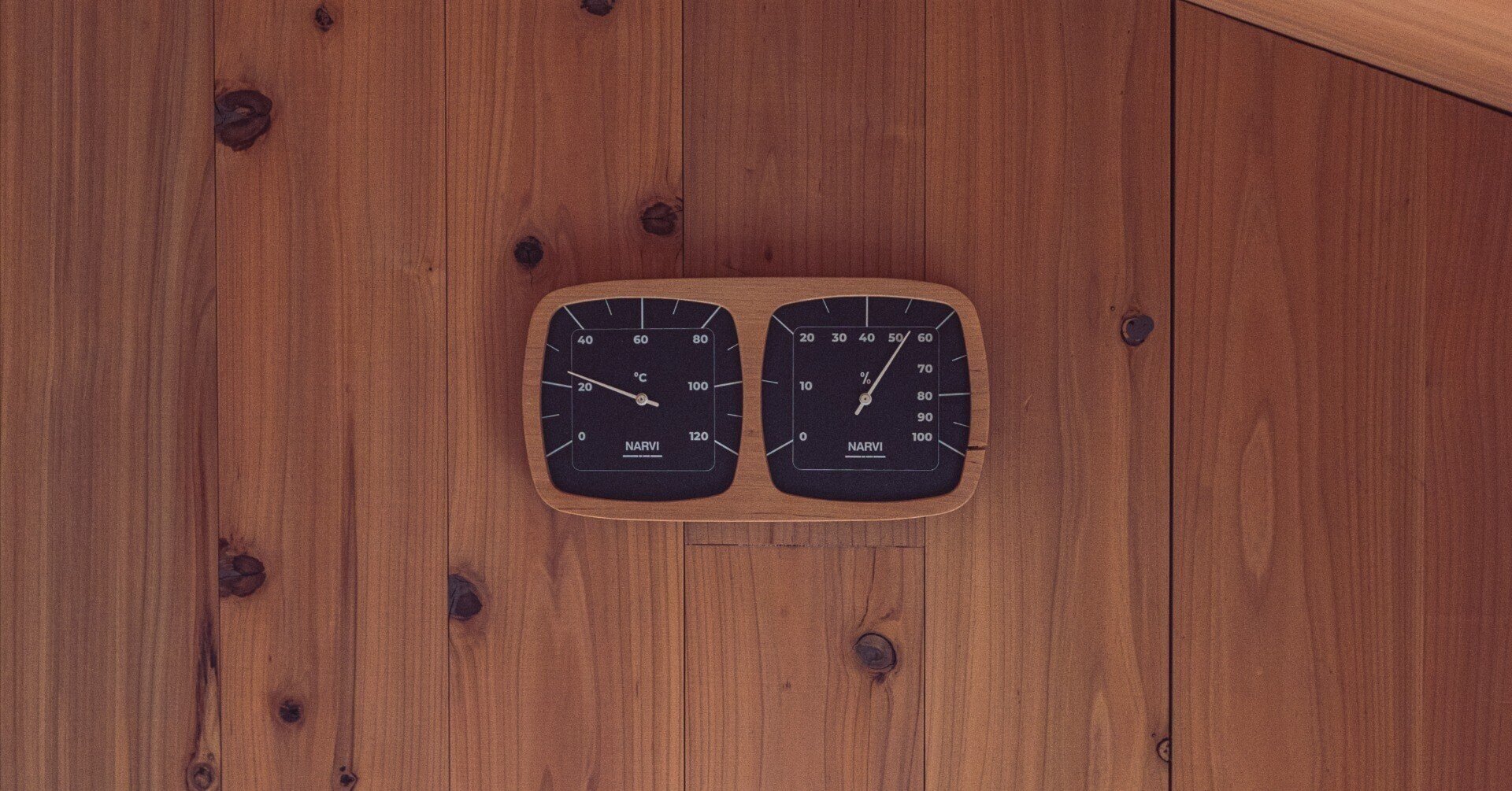 サウナの温度計やめました｜吉原ゴウ / Earthboat