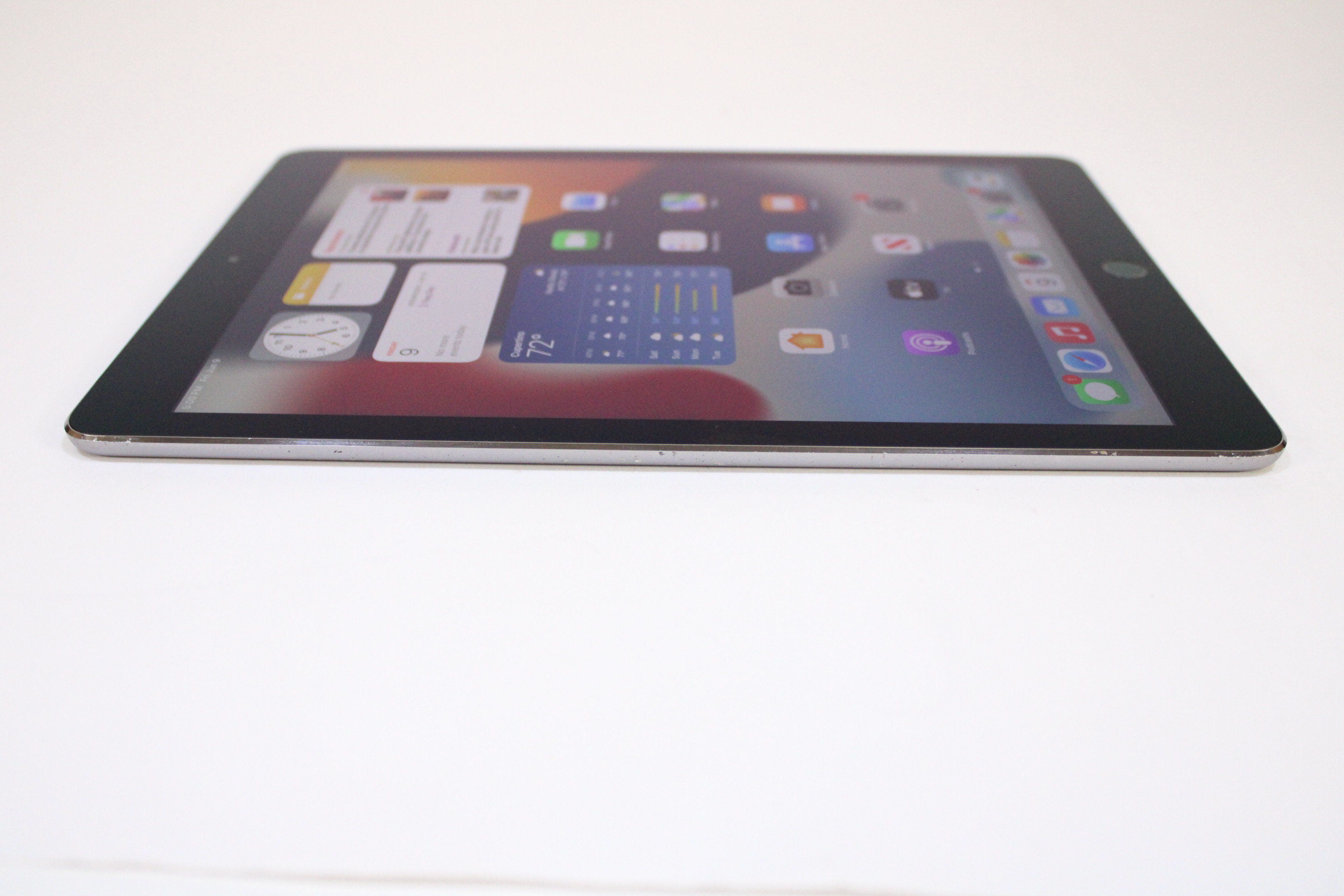 Apple MGH52LL/A WiFi + Celluar iPad Air 2 - 16GB - 9.7