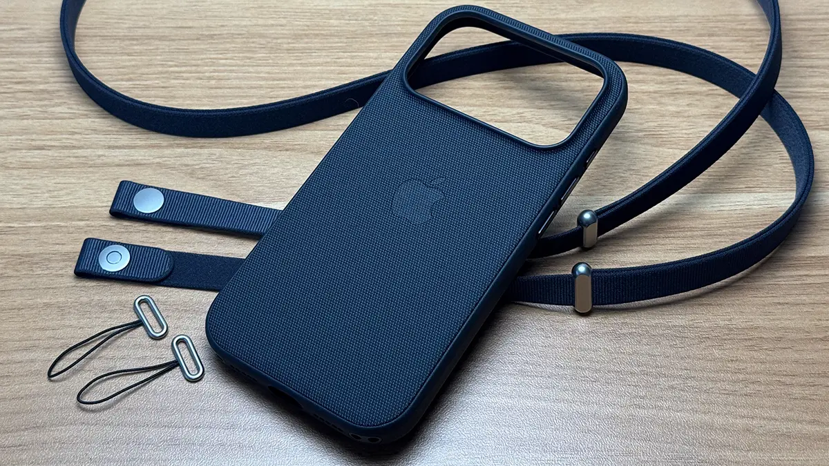 iPhone 17 Pro用テックウーブンケースとiPhone用クロスボディ