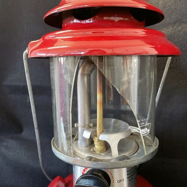 Yahoo!オークション - Coleman コールマンランタン 赤 MODEL 286A7035