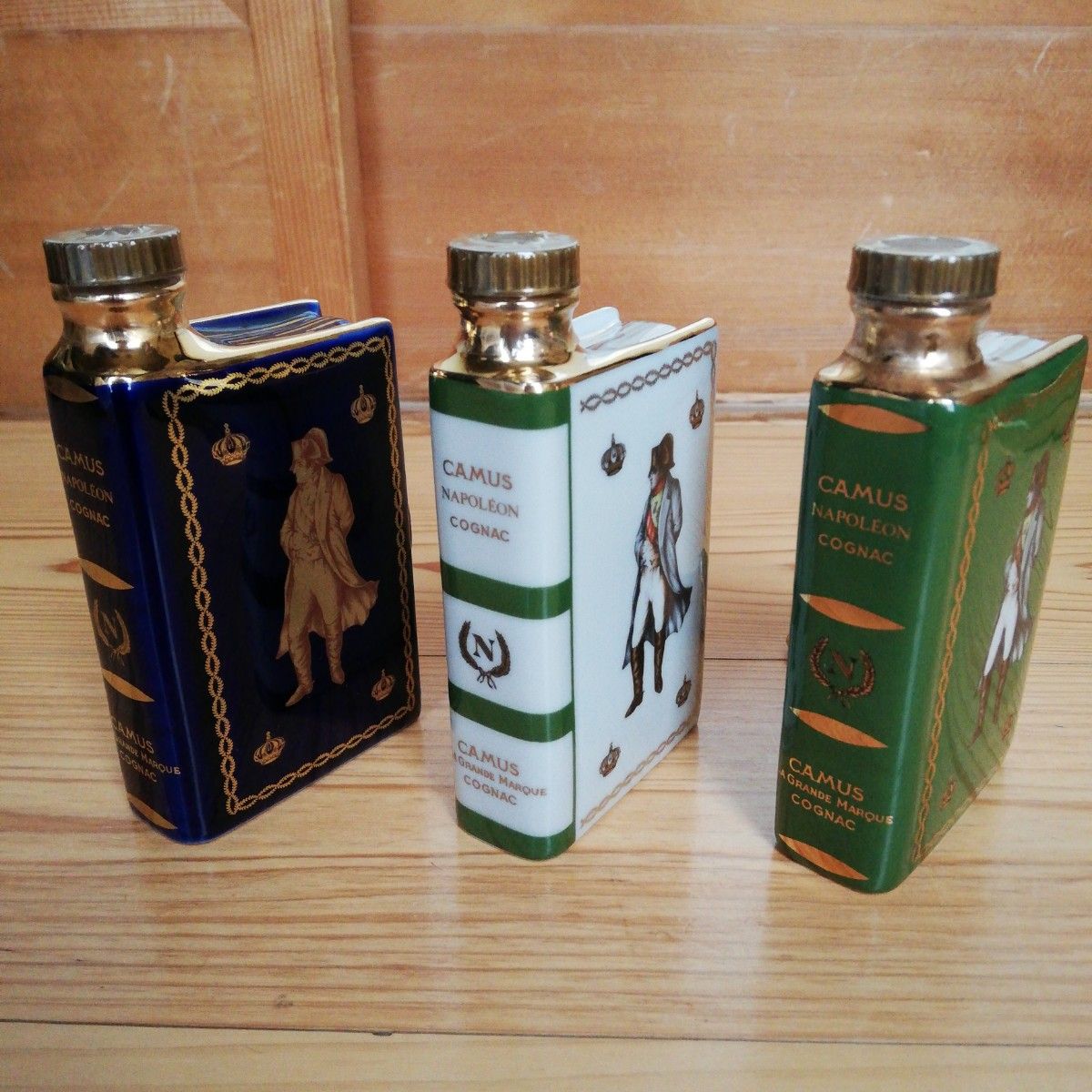 CAMUS カミュ ナポレオン ブック 白 1182g＋ミニブック×3＝4本｜Yahoo