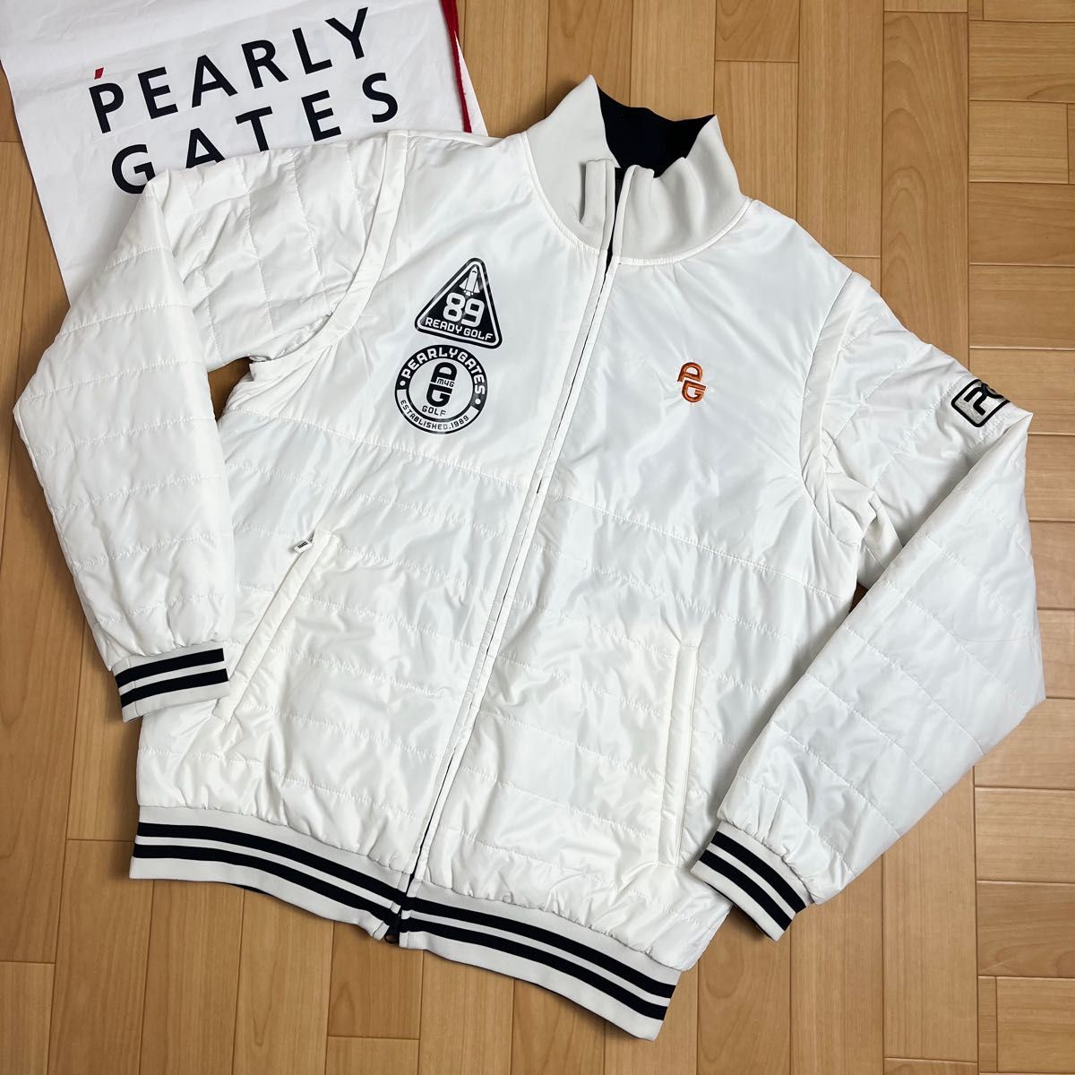 美品 パーリーゲイツ 4WAY 中綿ワッペンリバーシブルブルゾン スニード