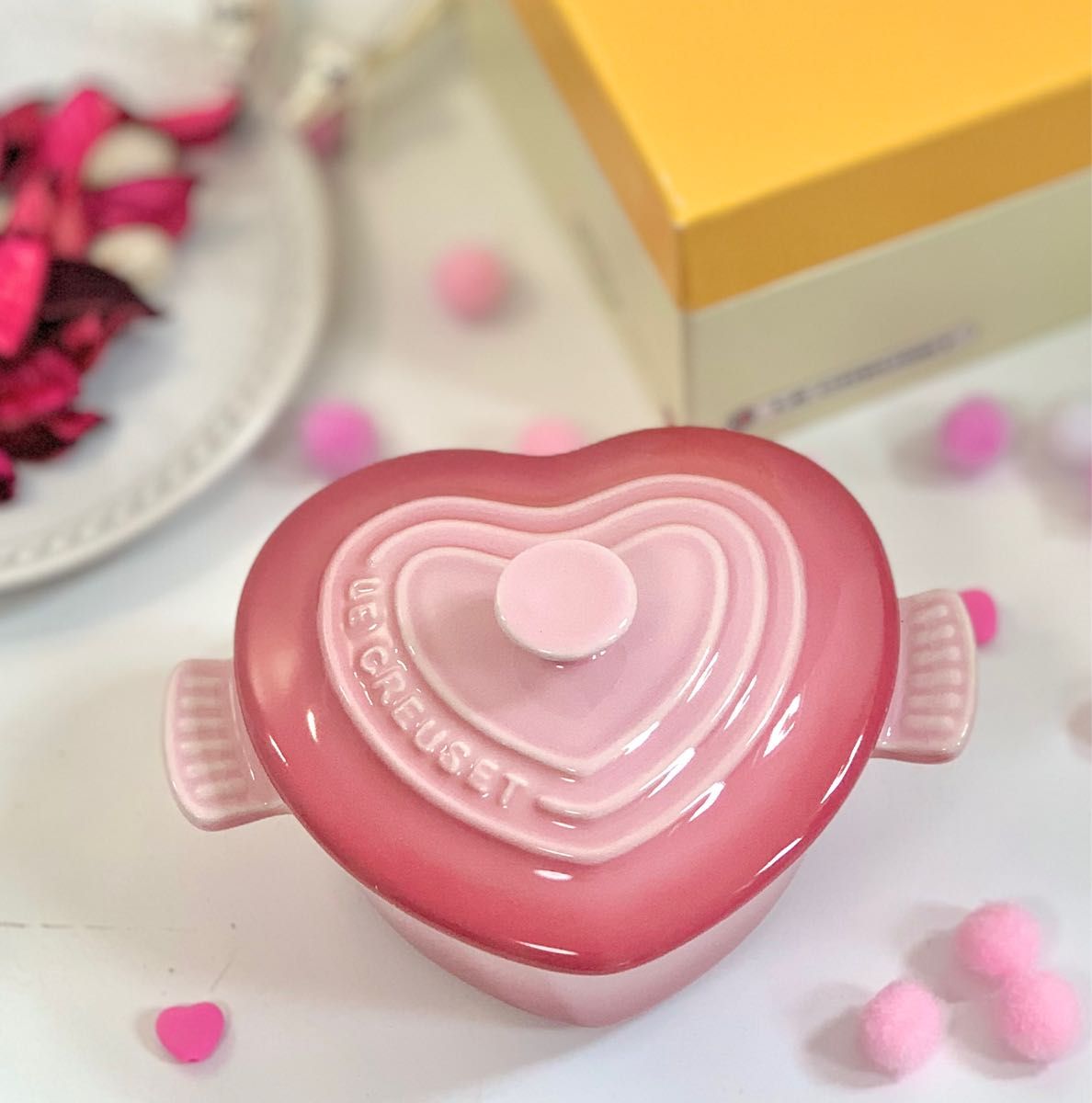 ①ル・クルーゼ ミニ ココット ダムール 羽 ラムカン 羽根 ハート