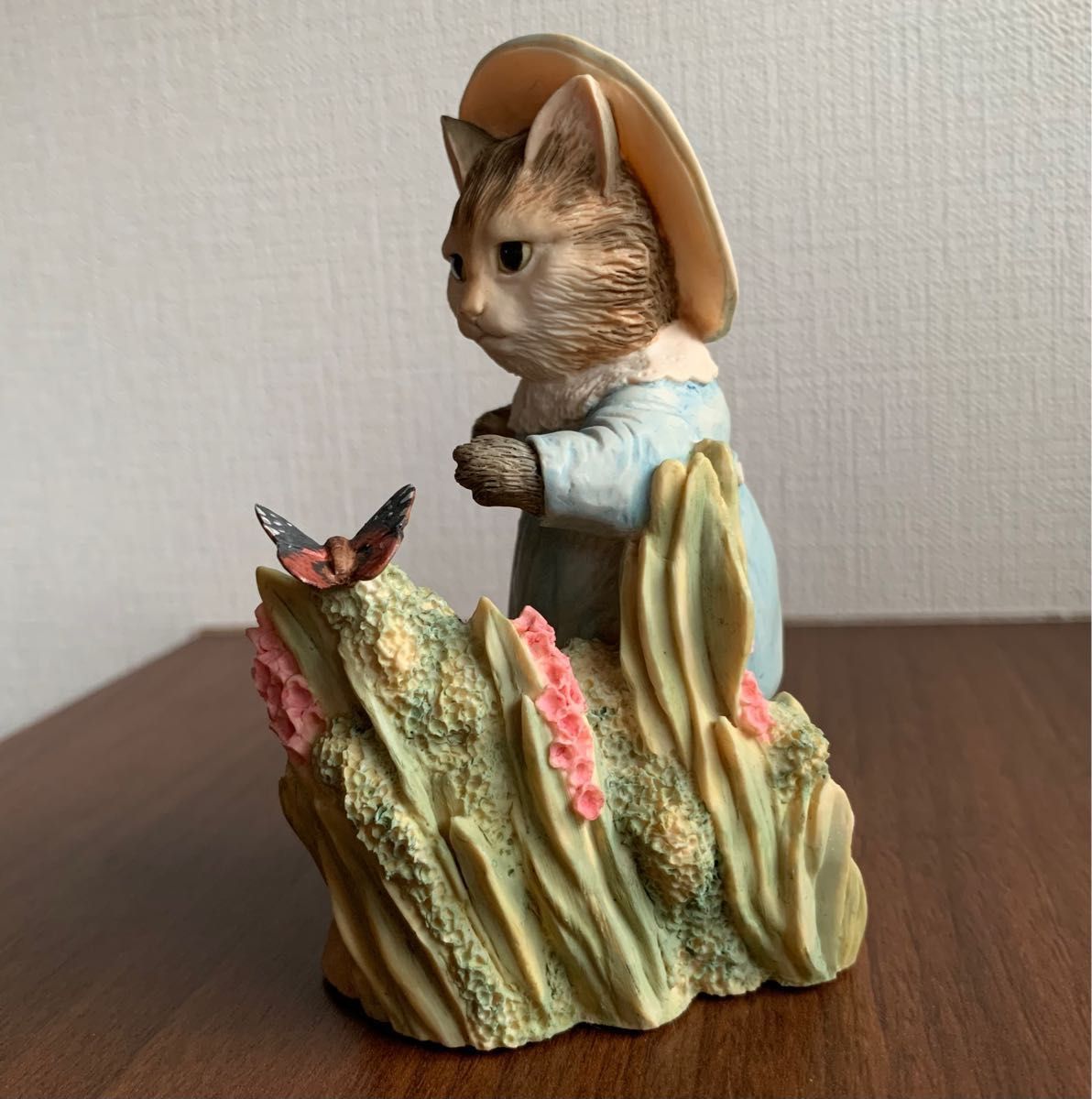 こねこのトムとチョウチョ フィギュリン ボーダーファインアーツ 置物