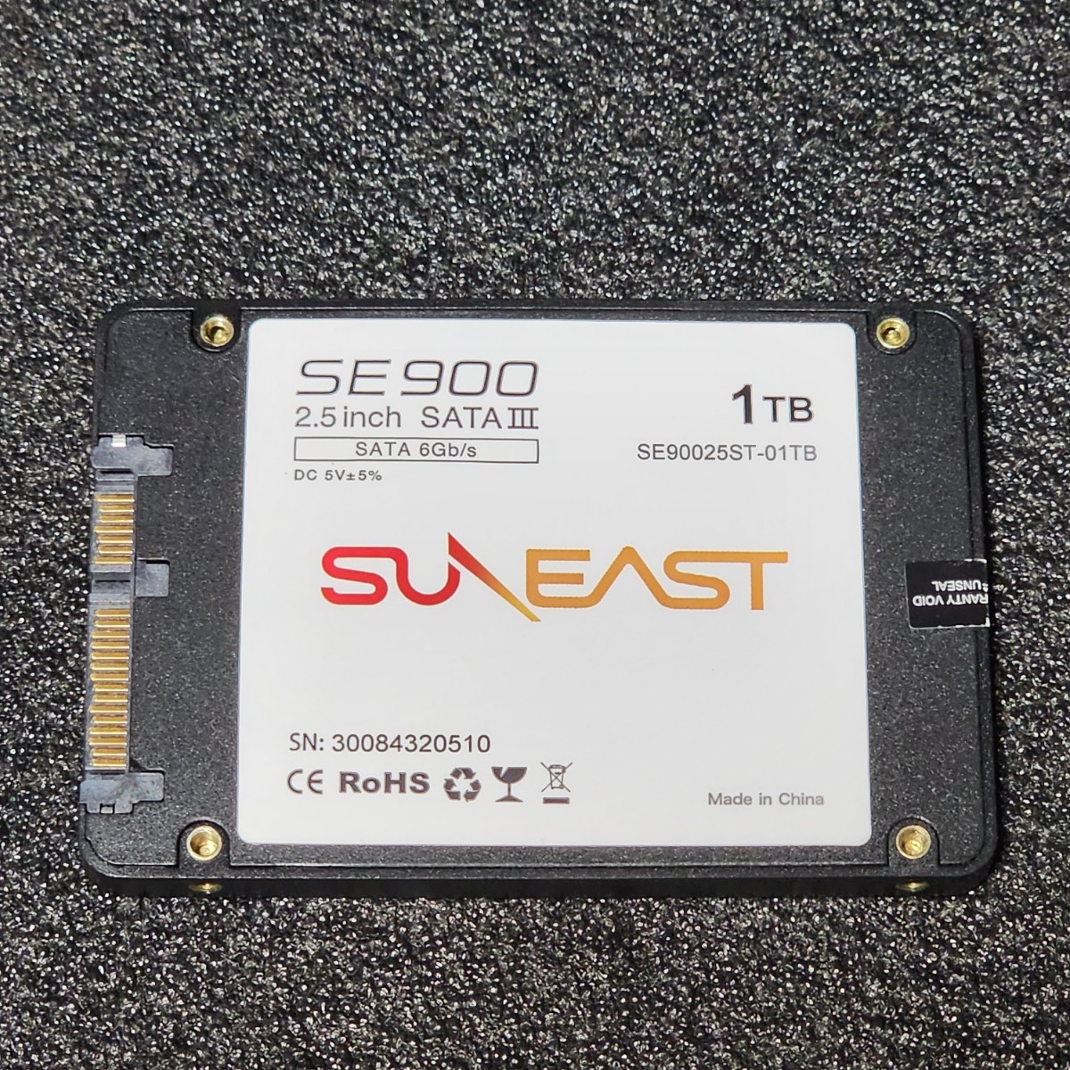 SUNEAST SSD SE900(SE90025ST-01TB) 1024GB/1TB SATA SSD 正常品 2 5