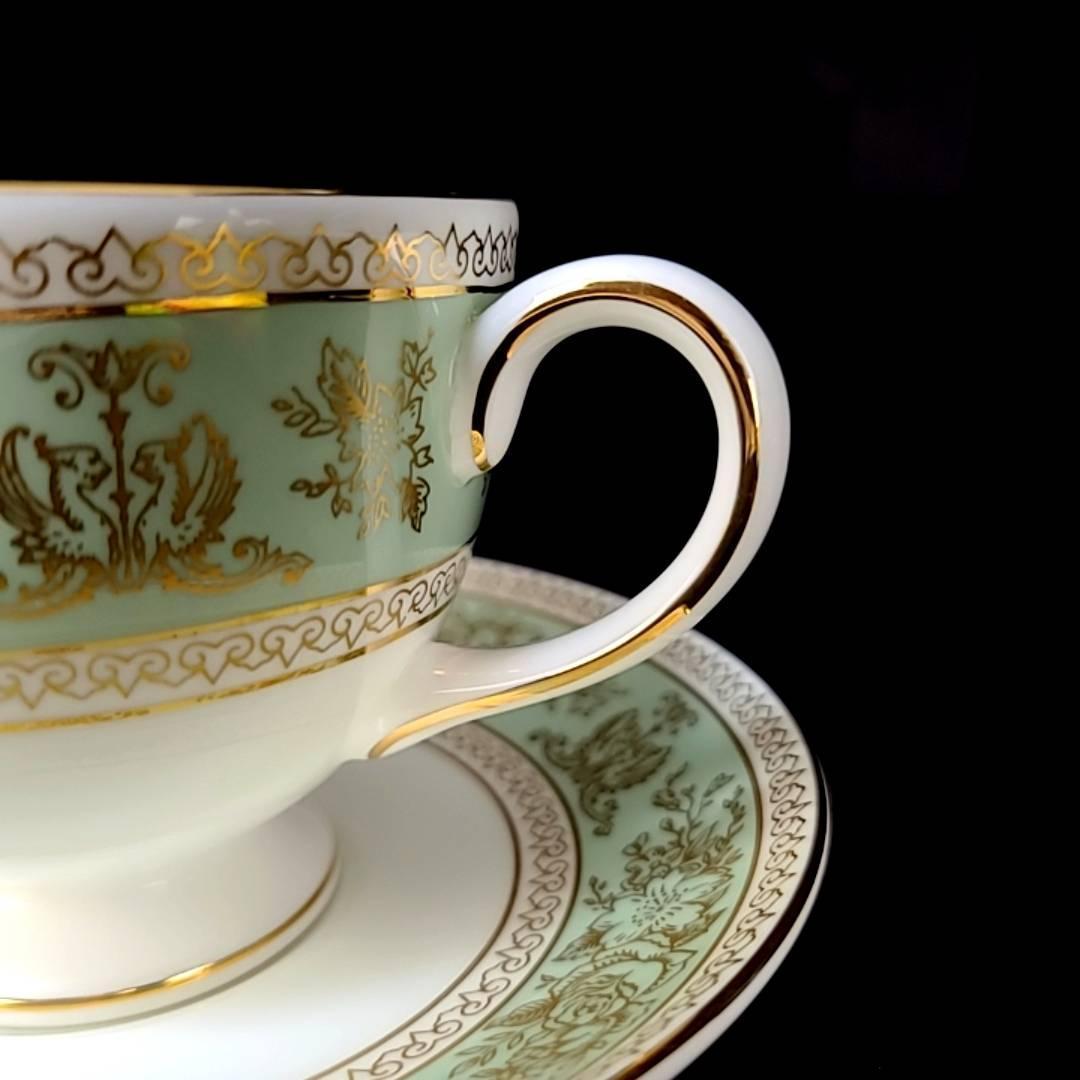 良品 ウェッジウッド WEDGWOOD コロンビアセージグリーン 金彩 カップ