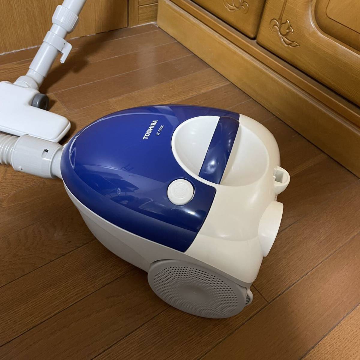 TOSHIBA 東芝 VC-D50K 掃除機 紙パック式｜Yahoo!フリマ（旧PayPayフリマ）