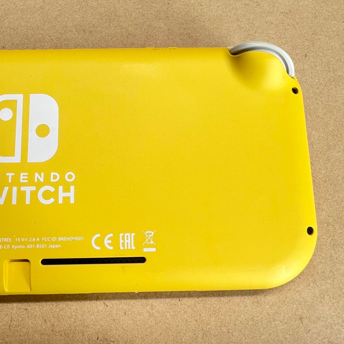 Switch》スイッチライト イエロー 2019年製造《スティック新品