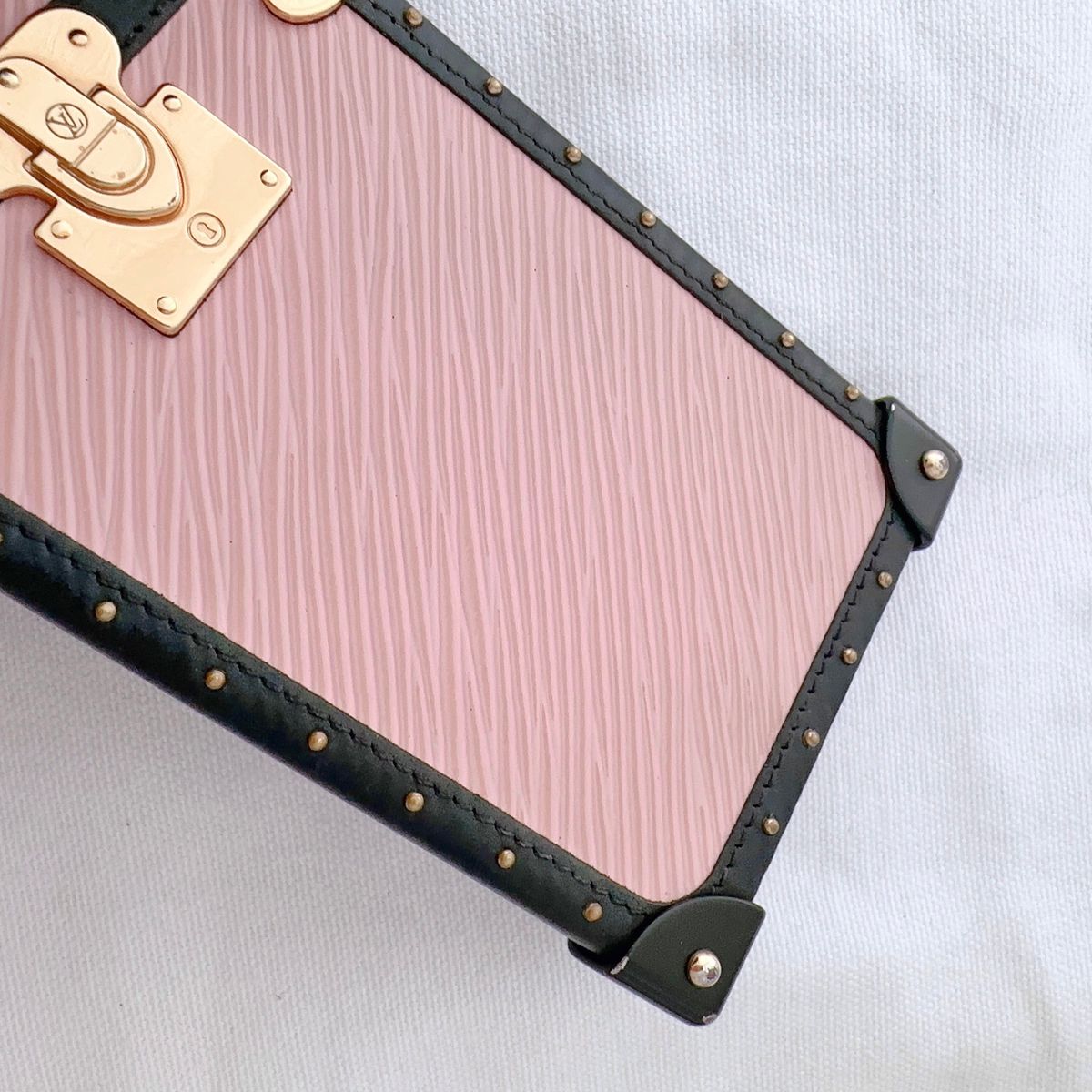 LOUIS VUITTON ルイヴィトン iPhone x xs スマホケース モバイルケース