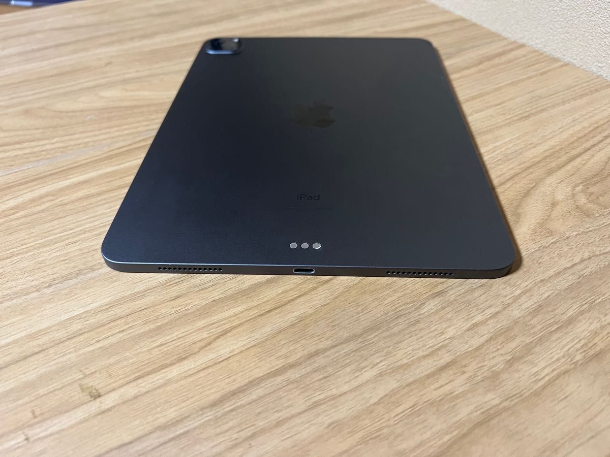 iPad Pro 11インチ 第2世代 Wi-Fi 512GB スペースグレA2228 MXDE2J/A