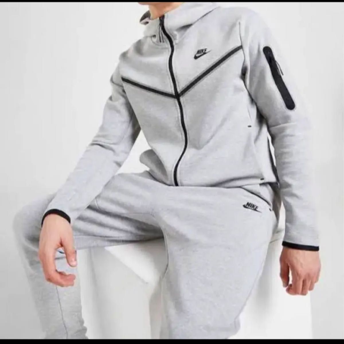 早い者勝ち 廃盤品 テックフリース Mセットアップ グレー ナイキテック