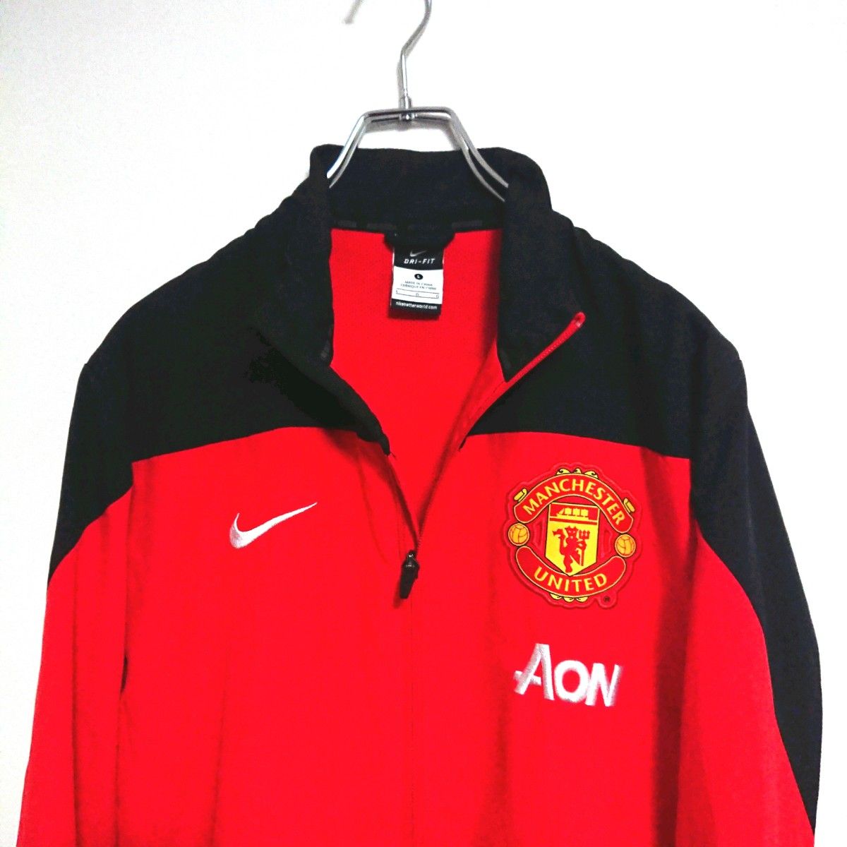 NIKE ナイキ Manchester United マンチェスターユナイテッド 赤黒色