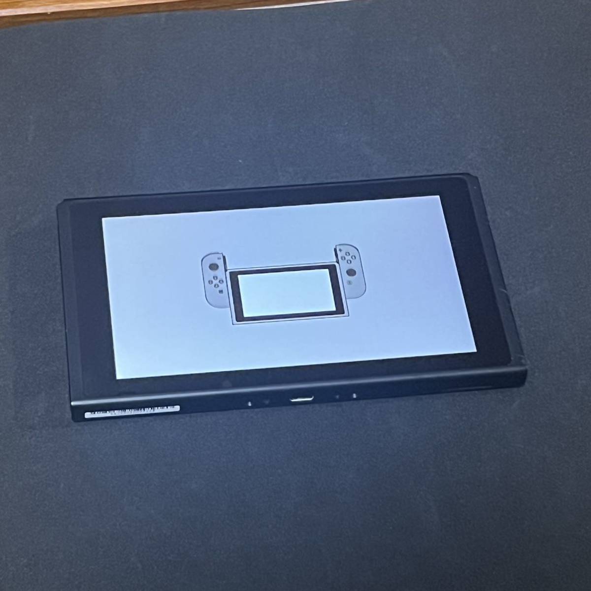 任天堂スイッチ Nintendo Switch 未対策機2017年製 中古本体のみ