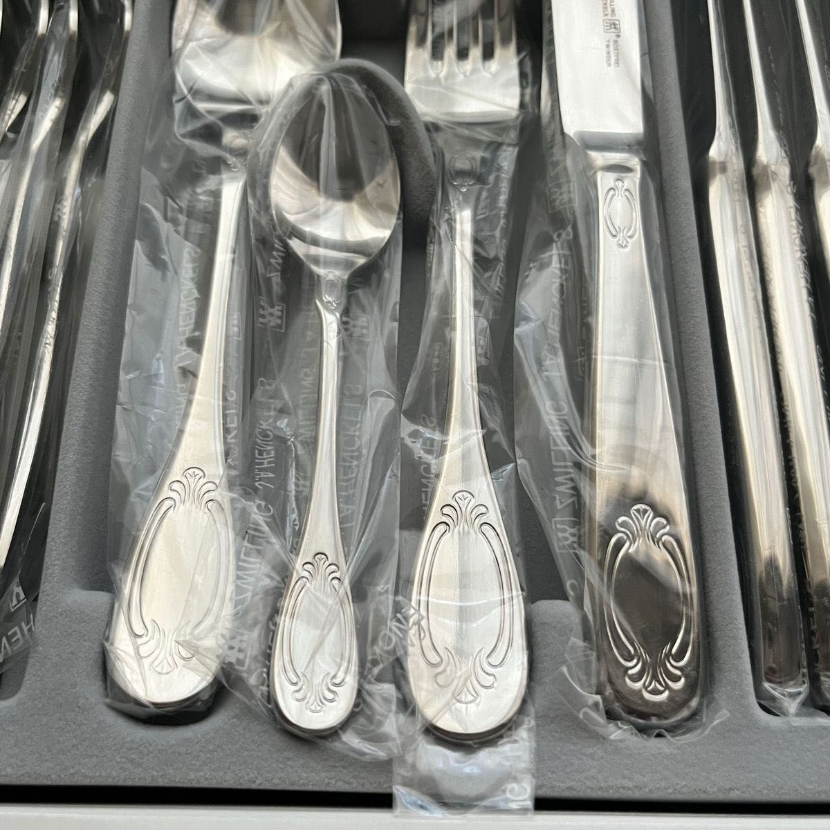 未使用品 ツヴァイリングジェイエーヘンケルス 廃盤 希少品 ピロシュカ