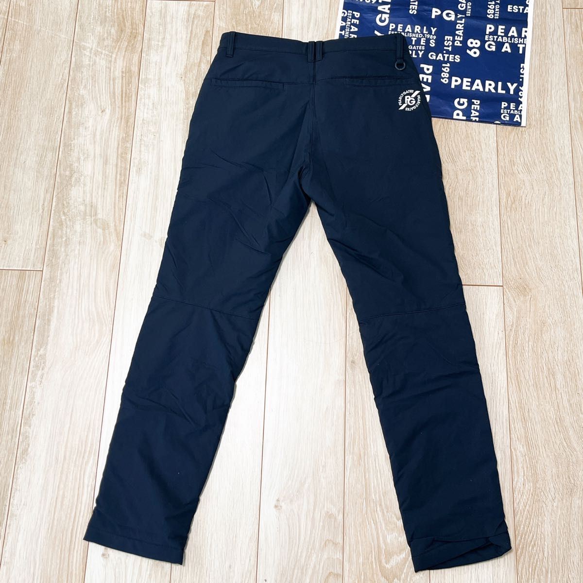 美品 パーリーゲイツ 中綿 パンツ 4 メンズ ゴルフパンツ ダウンパンツ