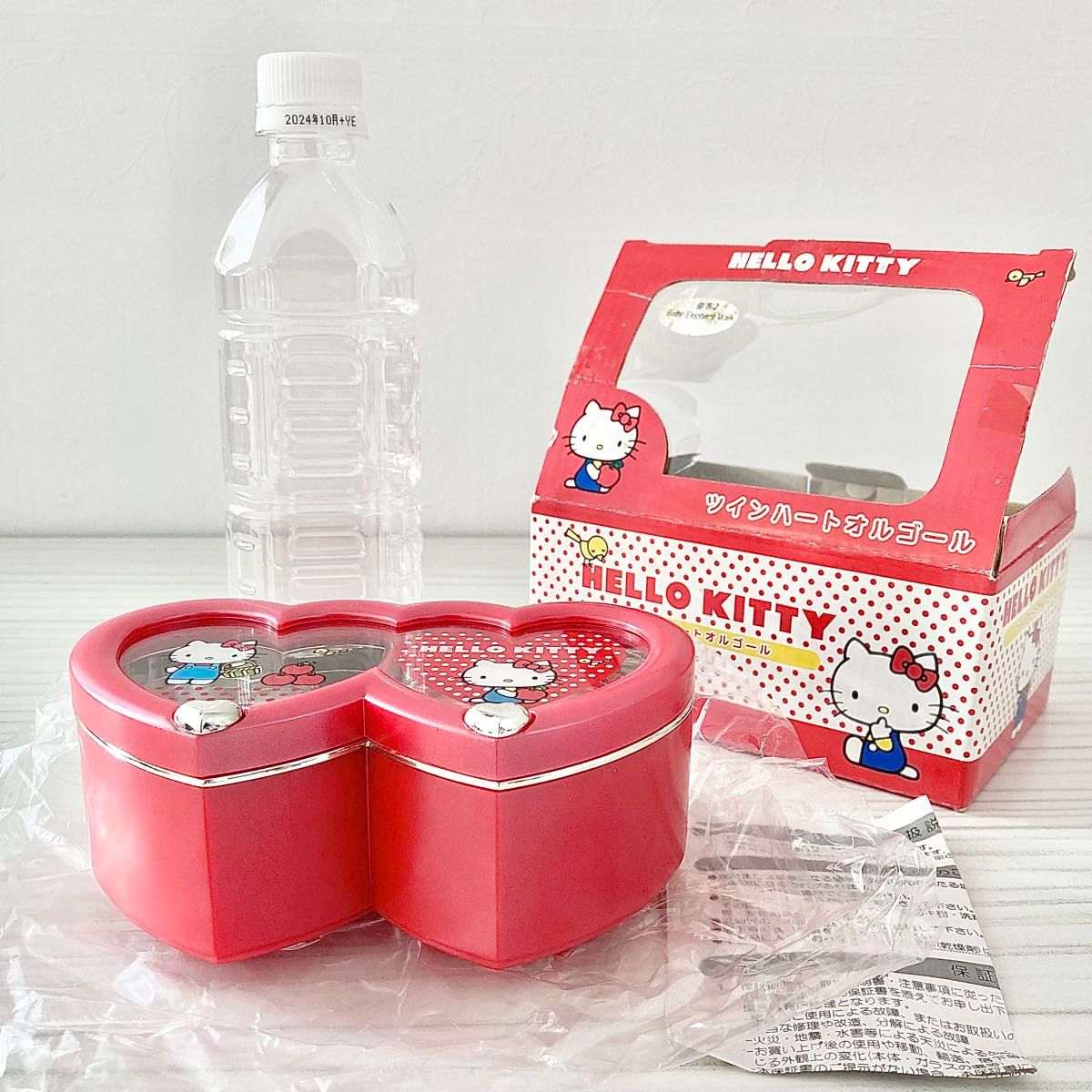 新品/未使用 オルゴール付き アクセサリーケース レトロ ハローキティ