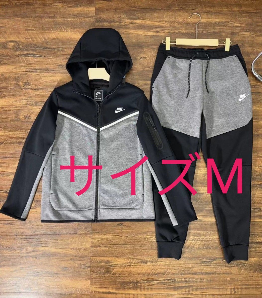 NIKE テックフリース 上下 セットアップ ブラック グレー 上下