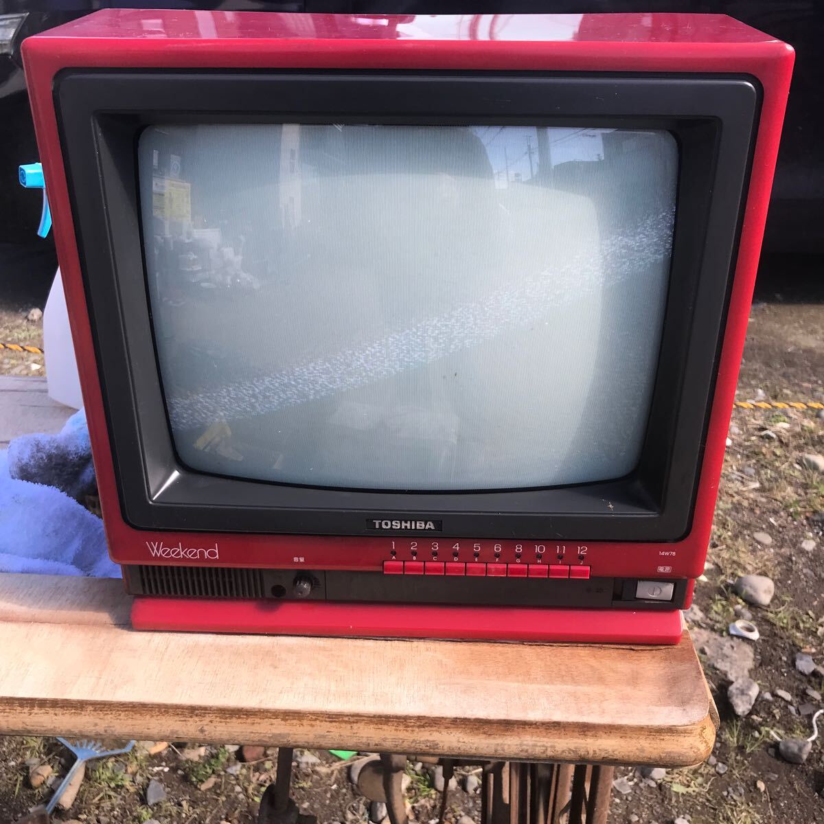 Yahoo!オークション - ブラウン管テレビ 昭和レトロ TOSHIBA Weekend 1