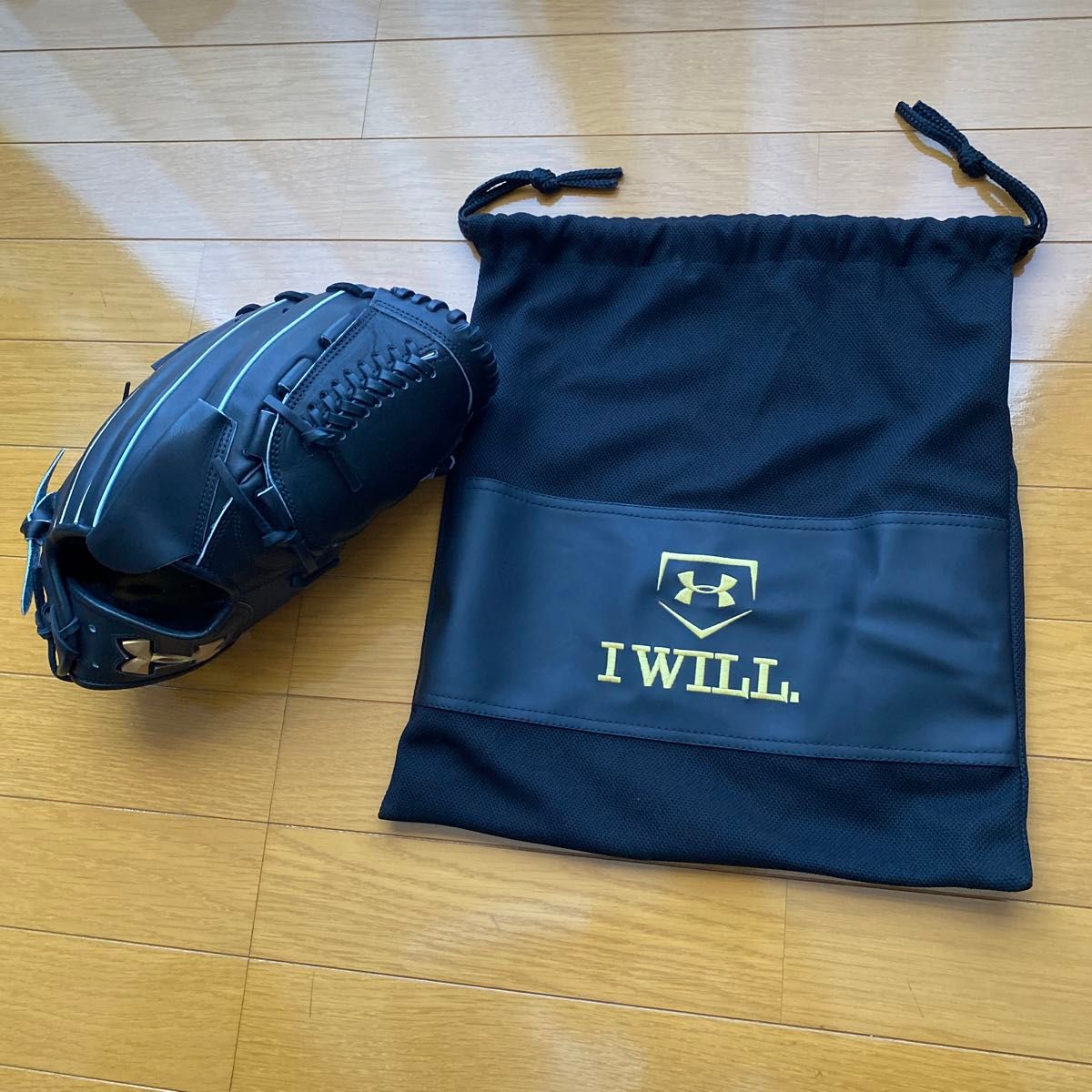 アンダーアーマー 硬式投手用グラブ QBB0083 グローブ｜Yahoo!フリマ