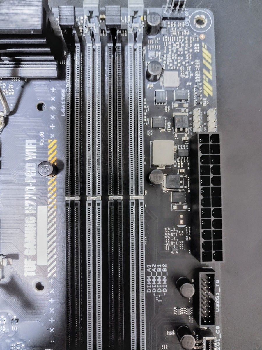 ASUS H770 PRO WIFI LGA1700 DDR5 対応｜Yahoo!フリマ（旧PayPayフリマ）