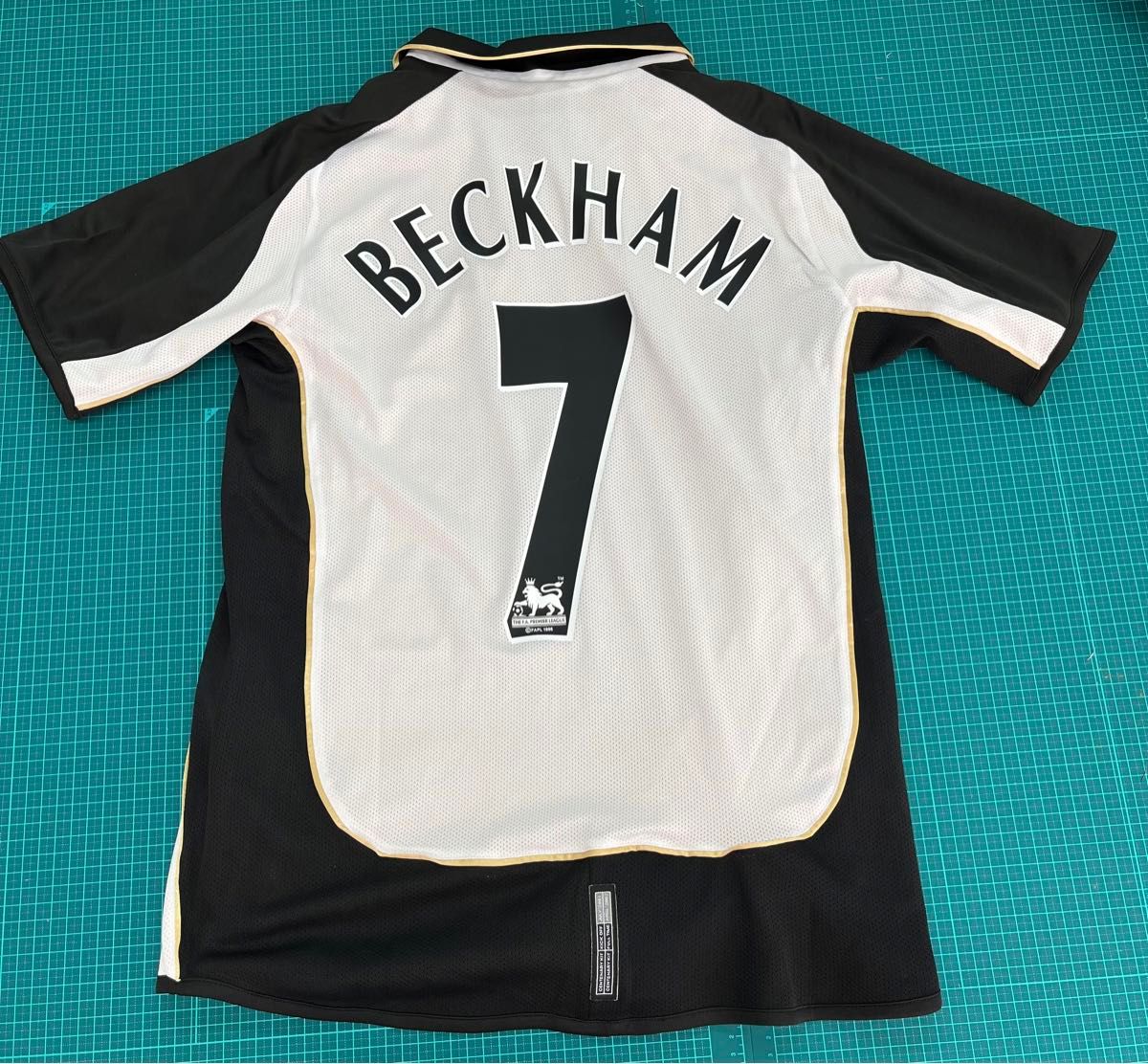 ほぼ未使用 マンチェスターユナイテッド 100周年 ユニフォーム