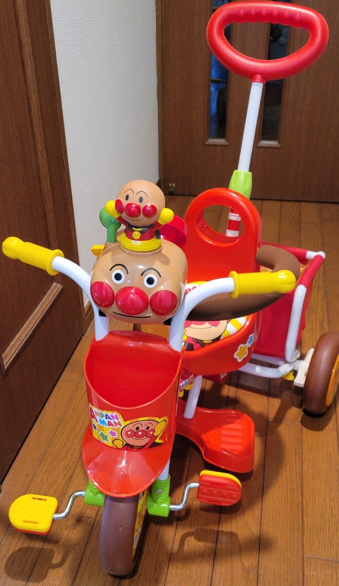 おでかけ三輪車 わくわくアンパンマンごう ピースⅡ レッド｜Yahoo