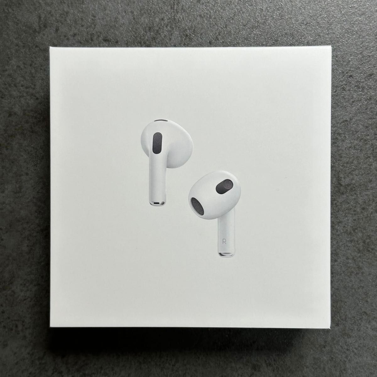 新品未開封】AirPods 第3世代 apple Lightning充電ケース付き