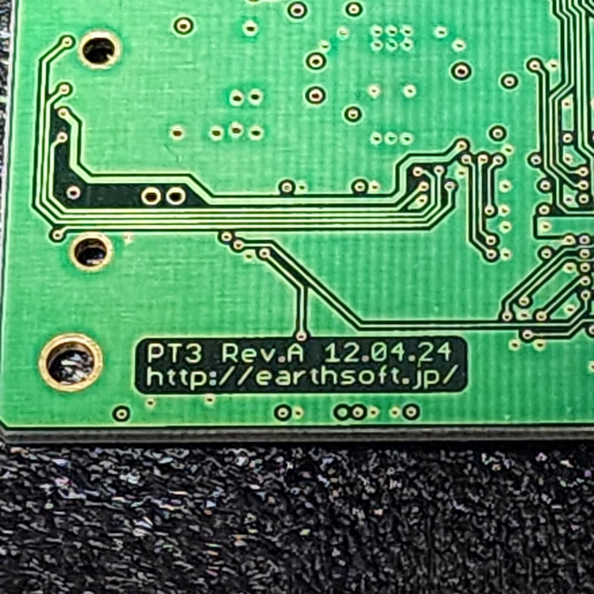 アースソフト PT3 Rev A TVチューナーカード 動作確認済み PCパーツ