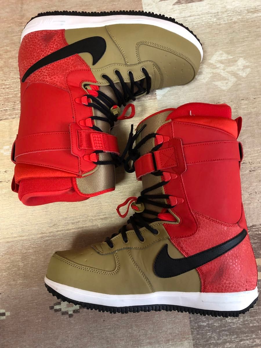 ナイキNIKE SBスノーボードブーツZOOM FORCE 1 レア 美品状態良好